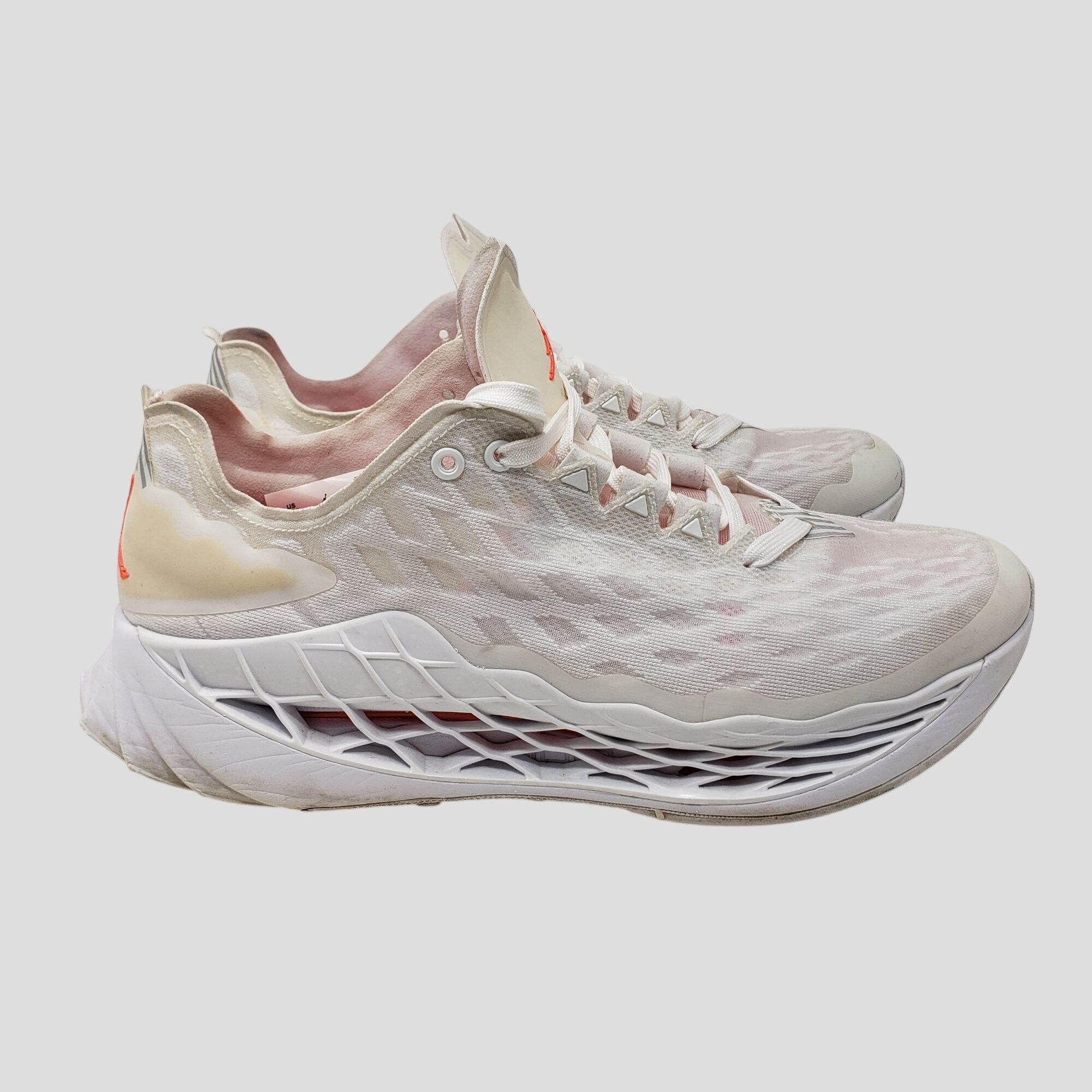 Jordan Brand Jordan Zoom Trunner Ultimate White Flash Crimson Mens 10.5 Size US 10.5 / EU 43-44 - 4 Thumbnail