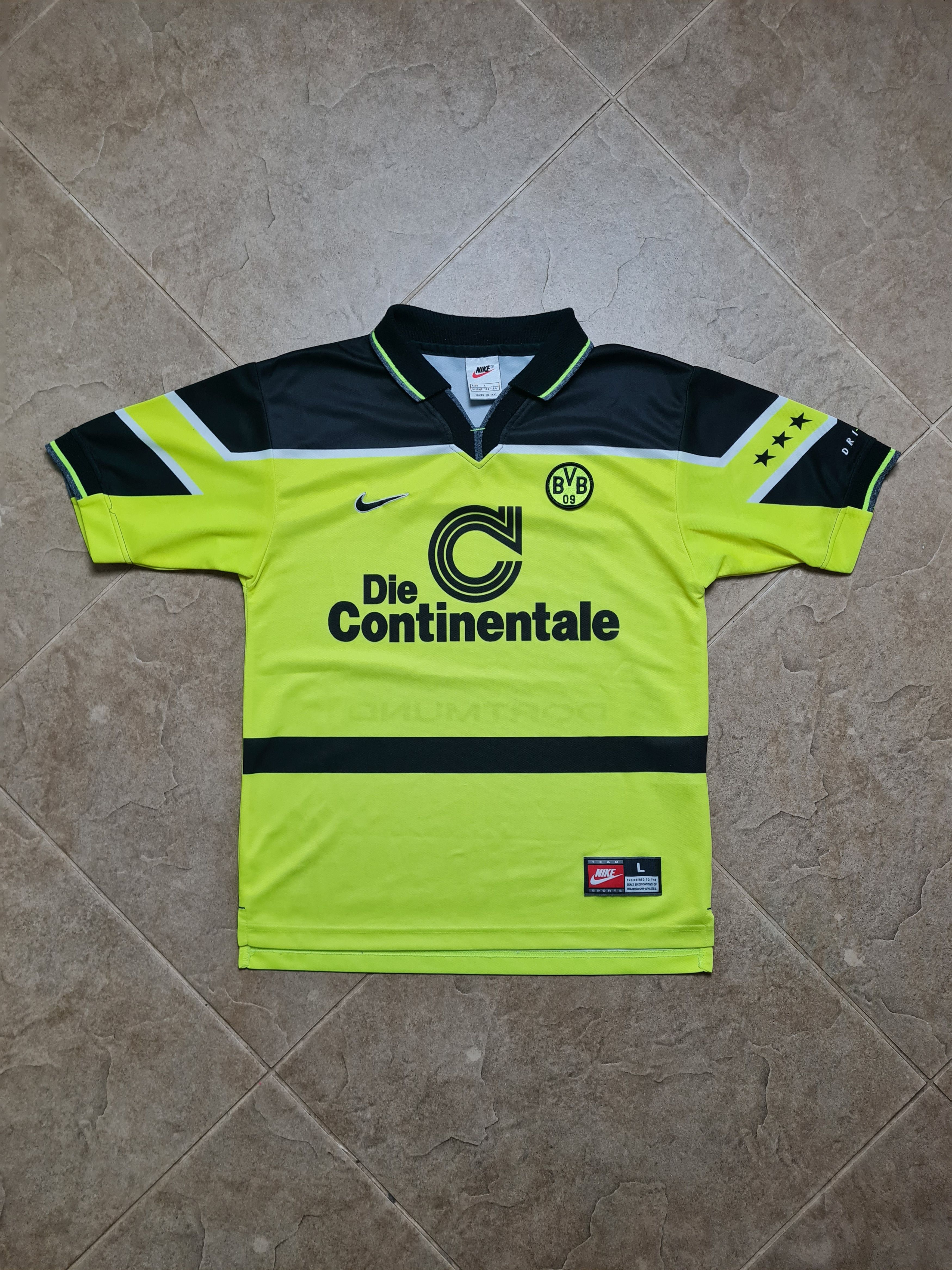 Nike Retro Jersey Borussia Dortmund Nike 1997/1998 Home Shirt Size US S / EU 44-46 / 1 - 1 Thumbnail