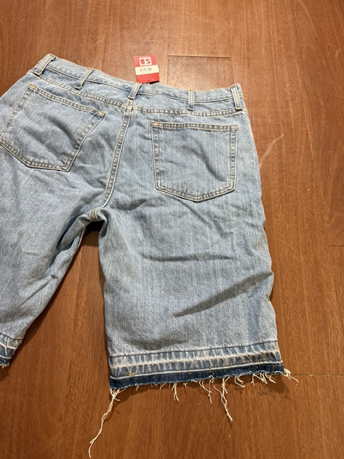 Other Billionaire Dreams Crystal Blue Denim Shorts Size US 38 / EU 54 - 12 Thumbnail