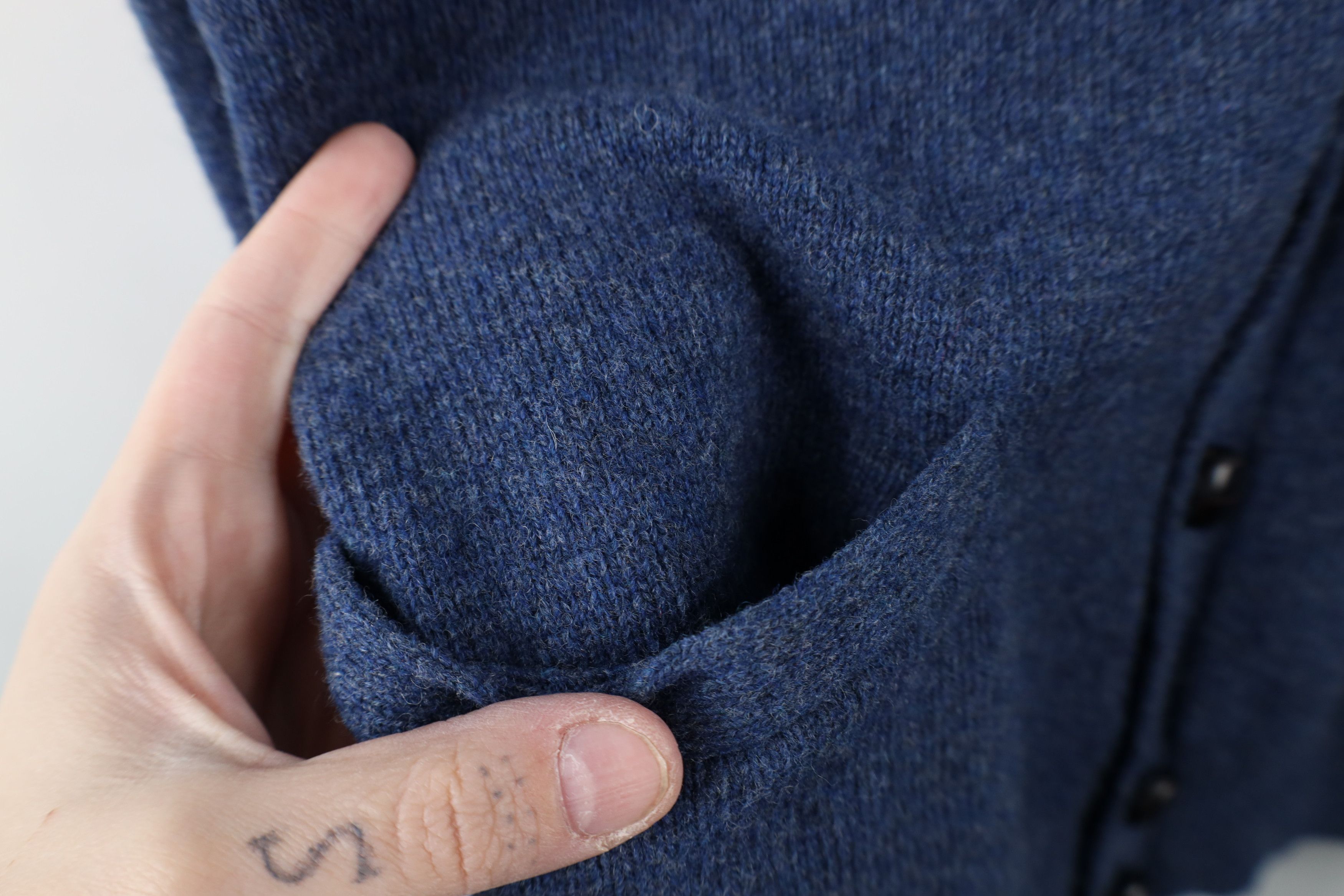 Vintage Vintage 90s Streetwear Knit Button Cardigan Sweater Blue Size US XL / EU 56 / 4 - 5 Thumbnail