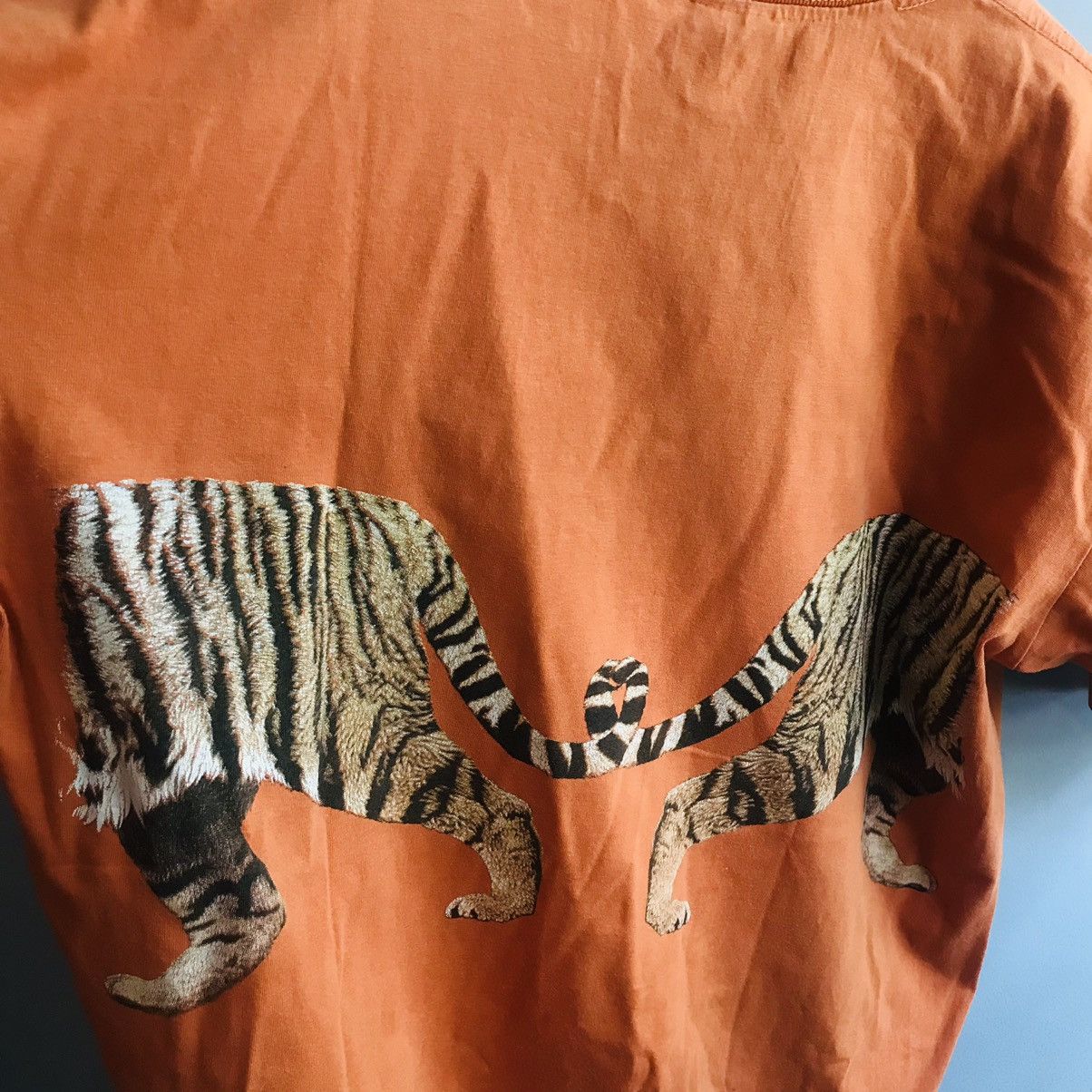 Vintage Vintage Planet Earth Tiger Tee Size US M / EU 48-50 / 2 - 5 Thumbnail