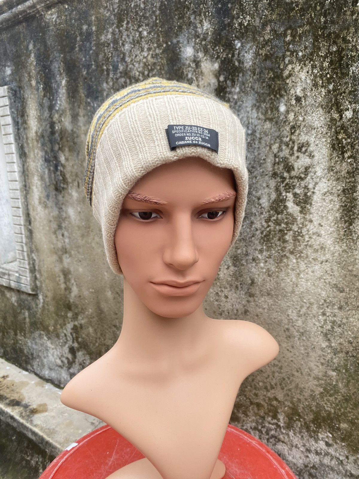CABANE de ZUCCa Cabane De Zucca Knitted Winter Hat Size ONE SIZE - 1 Thumbnail