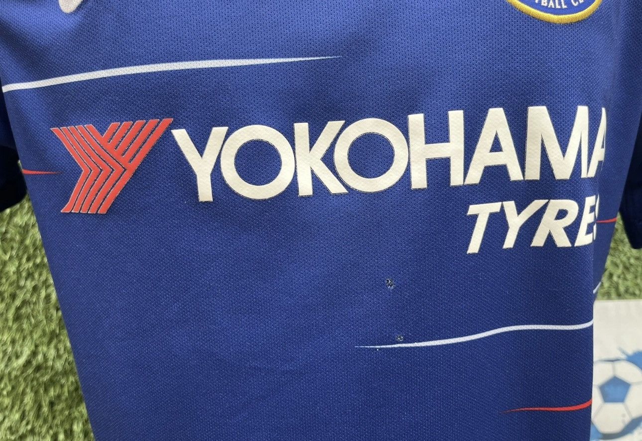 Nike Kante chelsea jersey Size US S / EU 44-46 / 1 - 8 Thumbnail