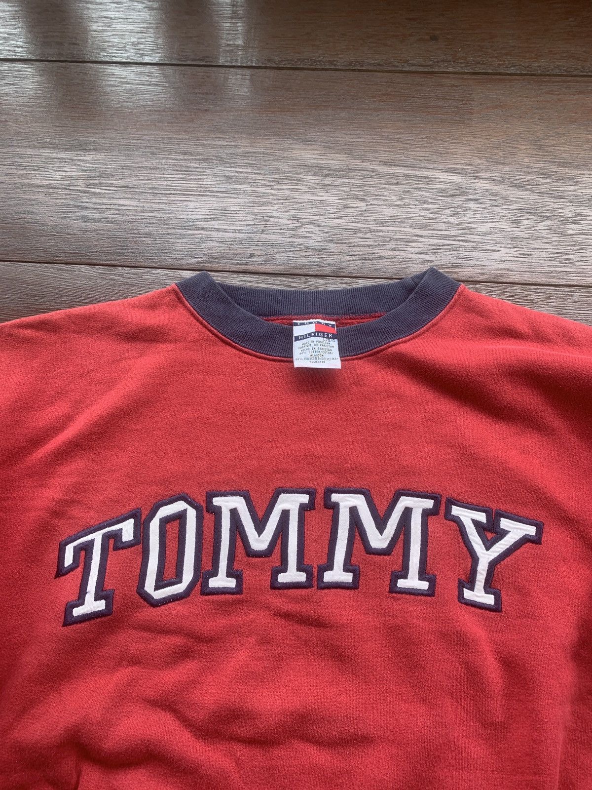 Tommy Hilfiger × Vintage Vintage Tommy Hilfiger embroidery logo sweatshirt Size US L / EU 52-54 / 3 - 4 Thumbnail