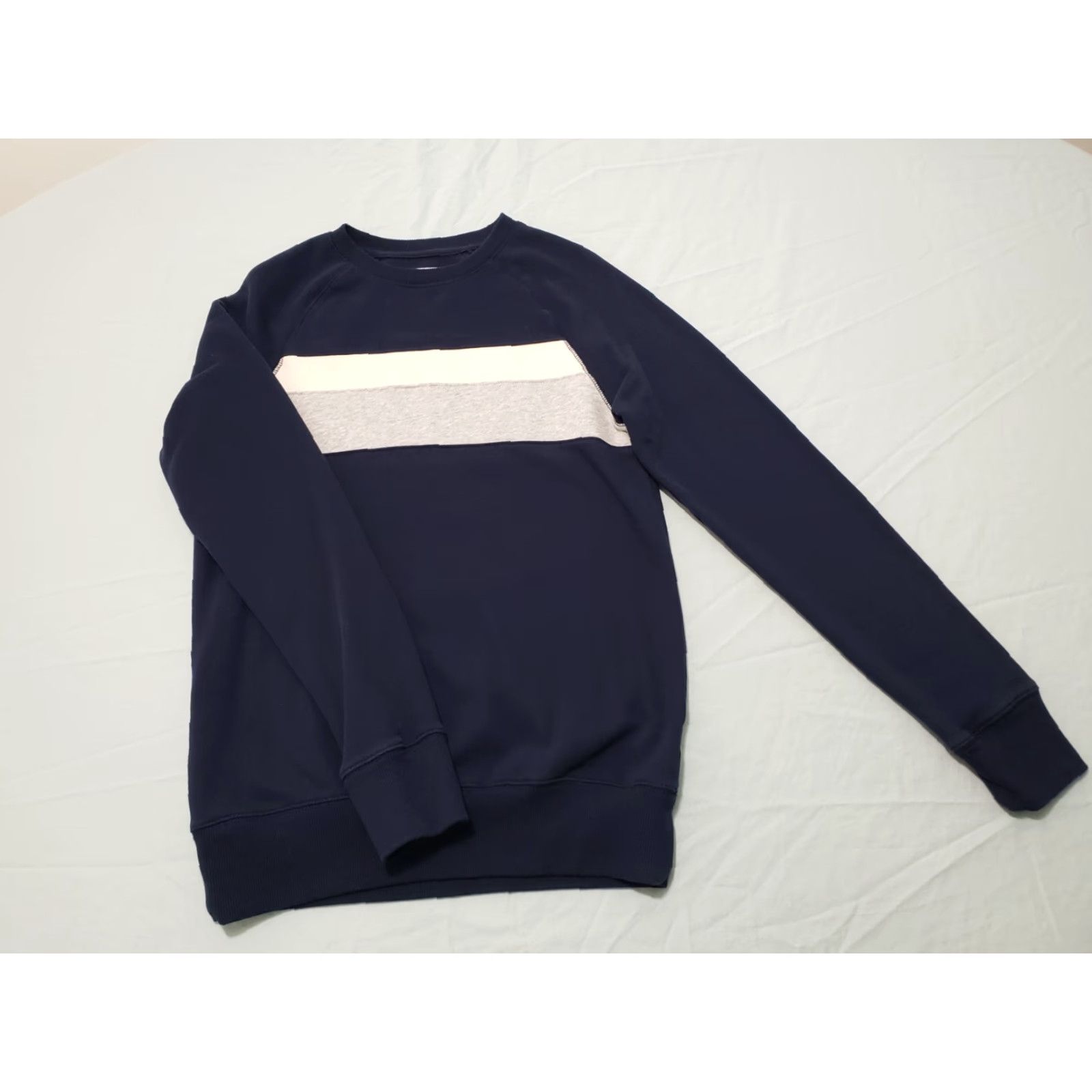 Vintage Goodfellow & Co Sweatshirt Pullover Crewneck Size S Blue Gray Shirt Men S Blue Sweatshirt Crew Neck Pullover Classic Heavyweight Winter Fall Spring Size US S / EU 44-46 / 1 - 2 Thumbnail