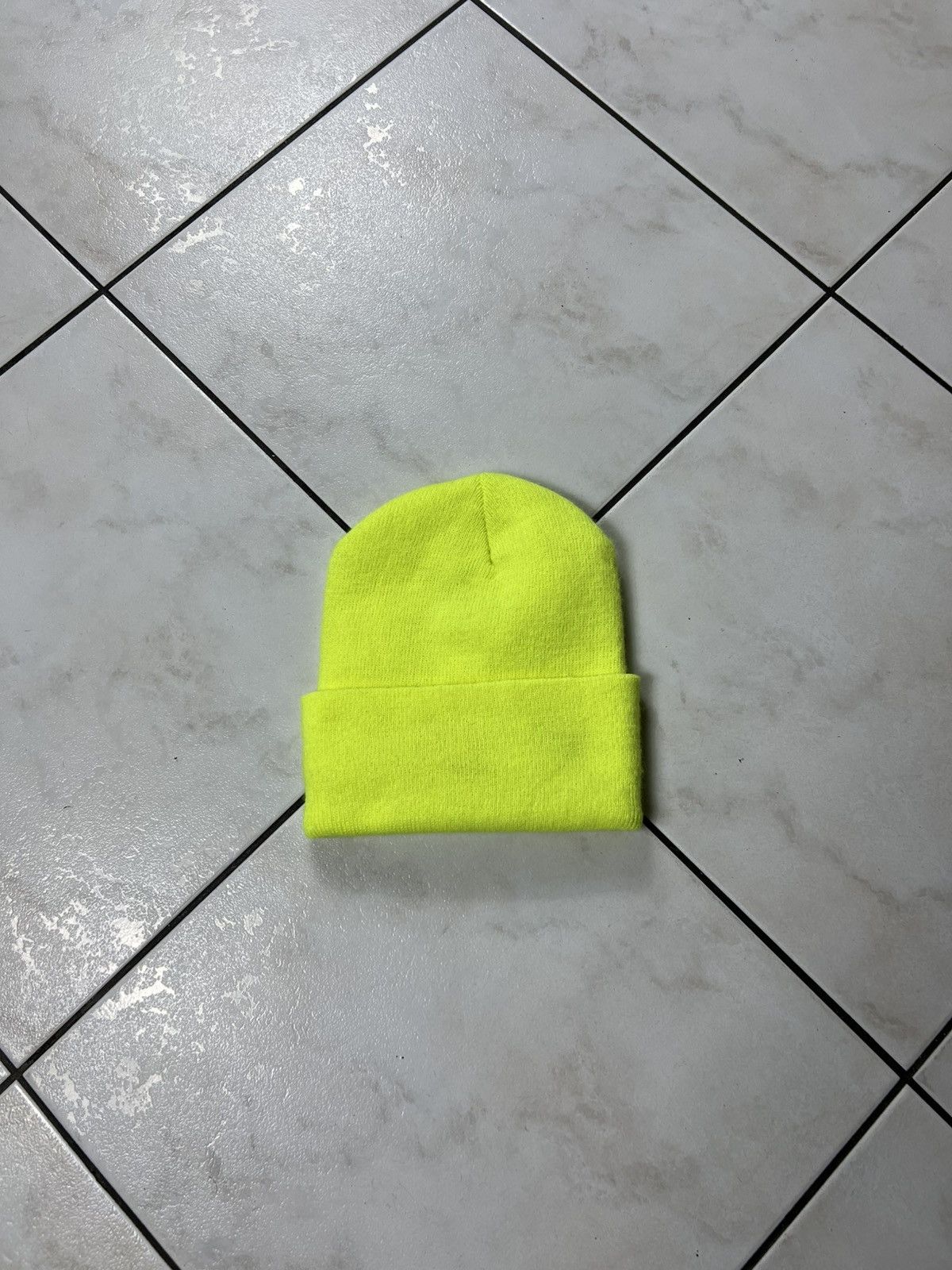 Carhartt Vintage Carhartt acrylic watch hat beanie glaring neon yelow Size ONE SIZE - 6 Thumbnail