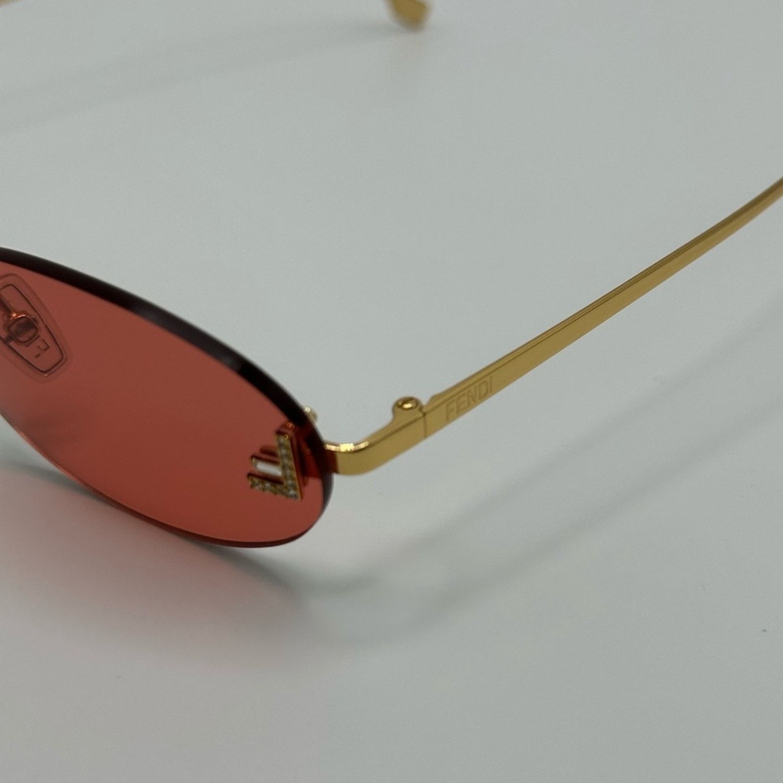 Fendi FENDI Sunglasses First Crystal FE4075US 30S Red Gold Women Size ONE SIZE - 5 Thumbnail