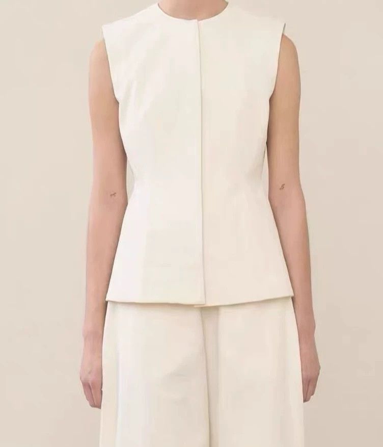 Other Lauren Manoogian Fit Versatile Vest 9/10 Authentic Size S / US 4 / IT 40 - 6 Thumbnail