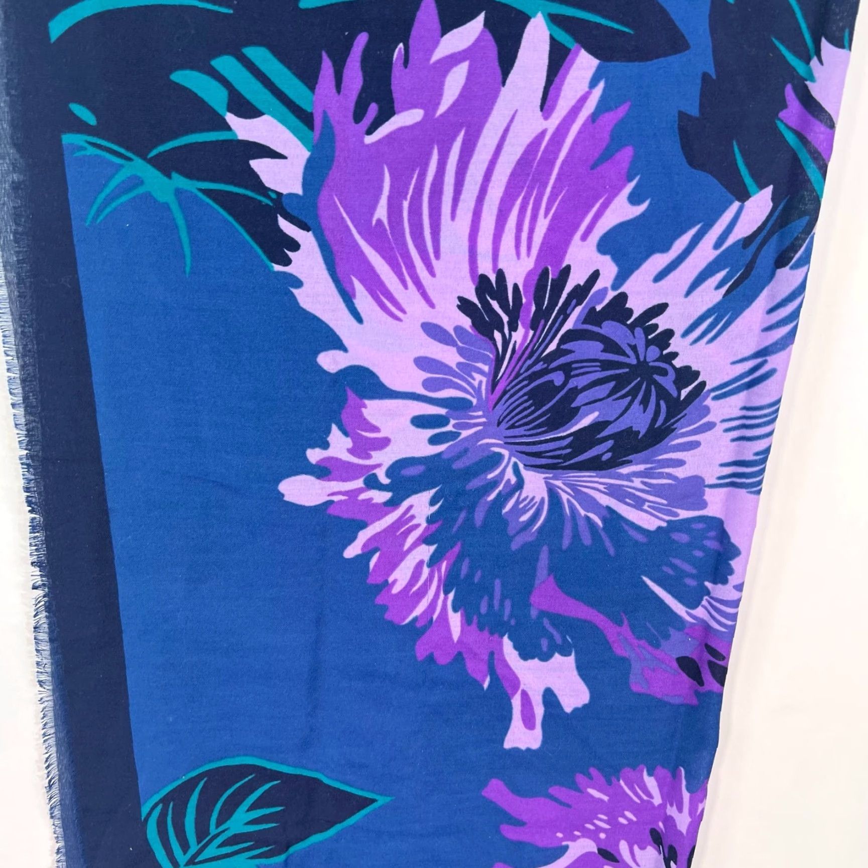 Vintage VINTAGE Scarf Mantilla Wrap Womens 31X31 in Floral Lace Fringe Purple Blue 90s Womens Size ONE SIZE - 3 Thumbnail