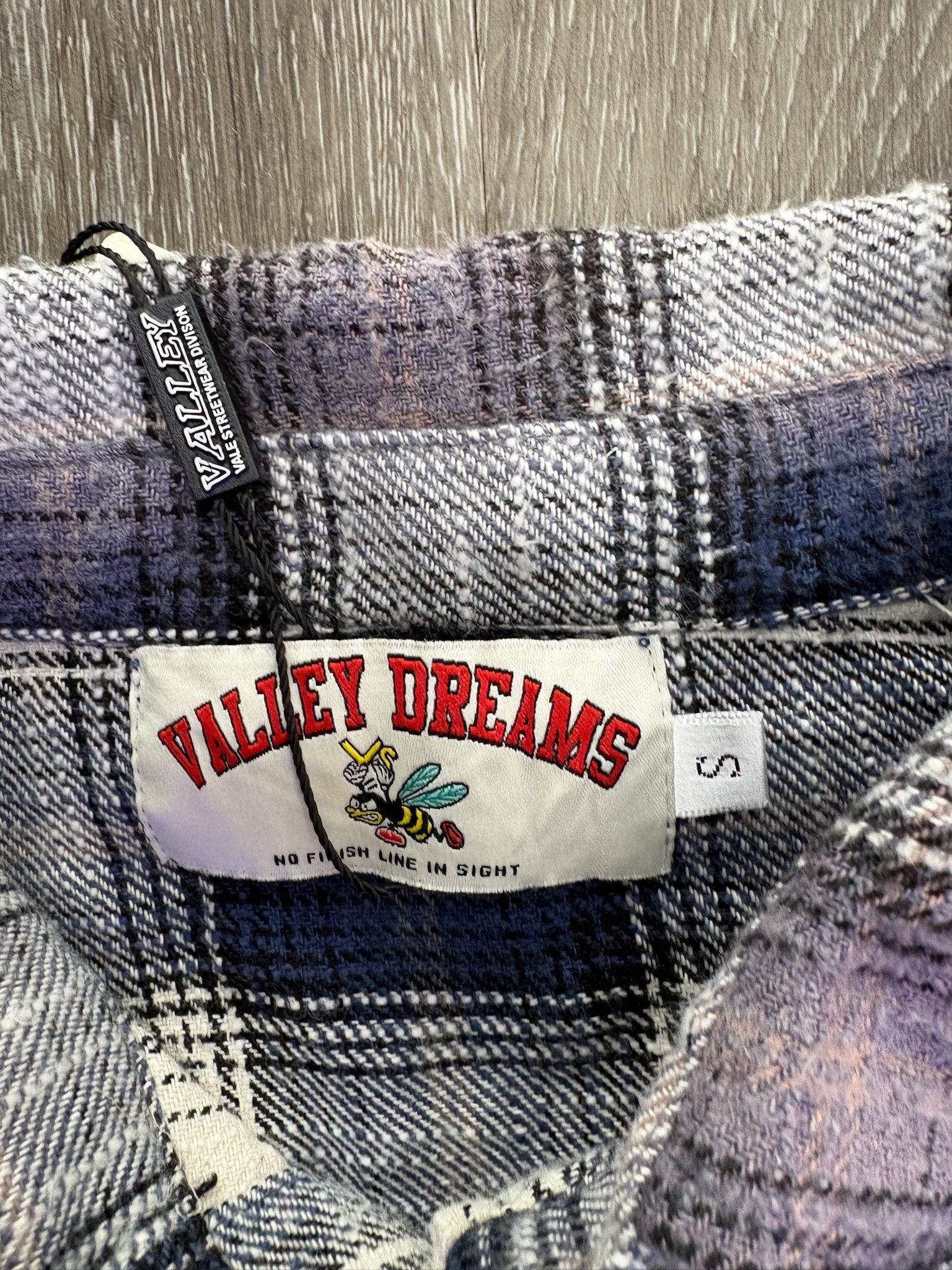 Vale Vale Forever "Sky Gems Flannel" Size US S / EU 44-46 / 1 - 3 Thumbnail