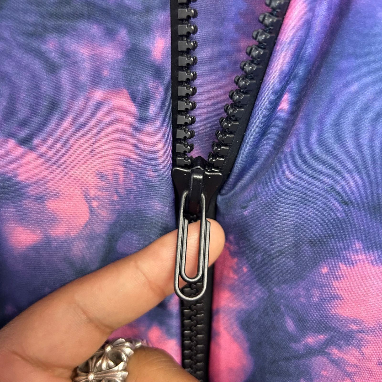 Off-White Off-White Fuchsia Tye Dye Arrows Ski Jacket Size XL Size US XL / EU 56 / 4 - 4 Thumbnail