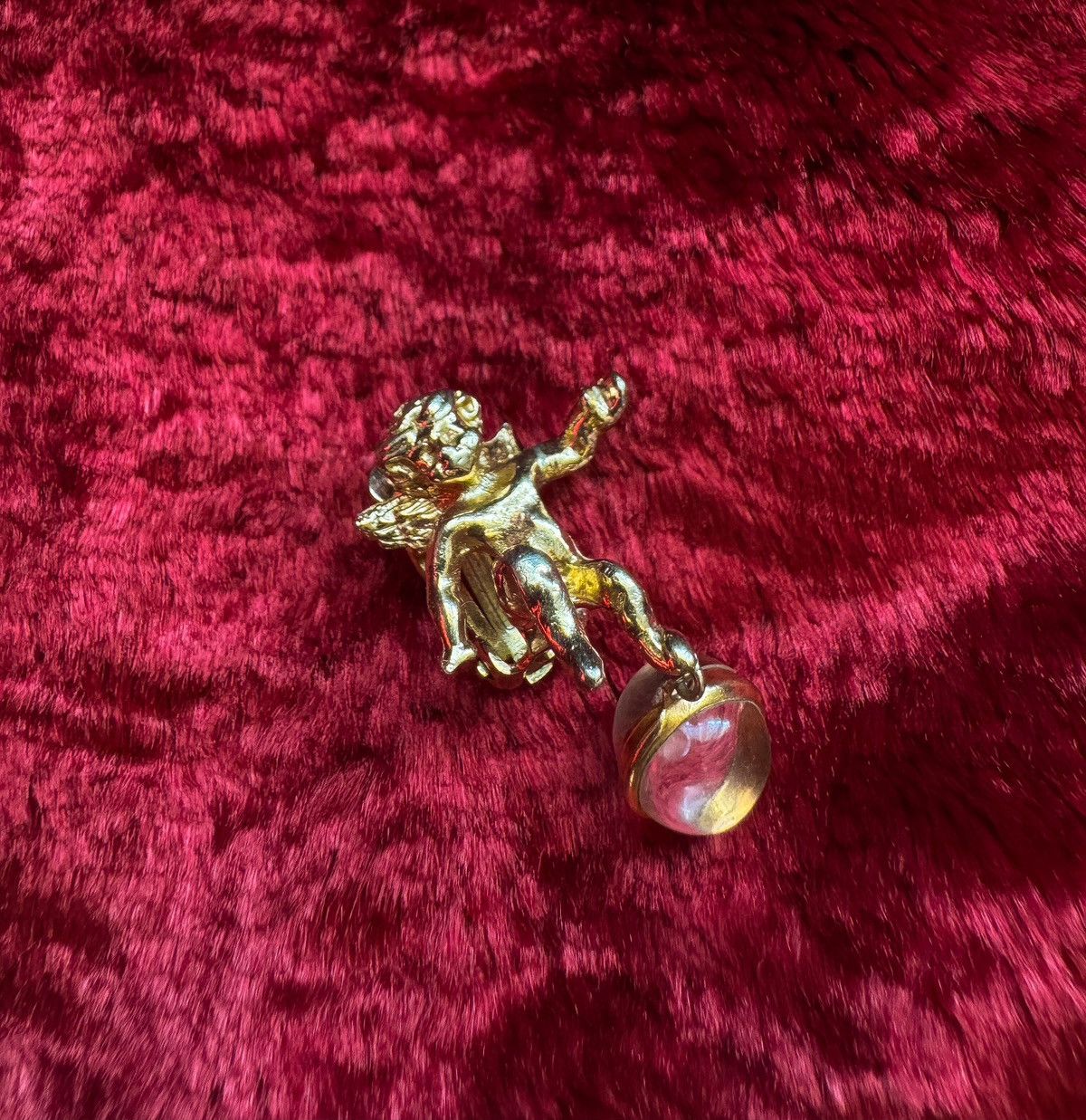 Vintage Vintage clip, lost a pair. Angel Size ONE SIZE - 1 Preview