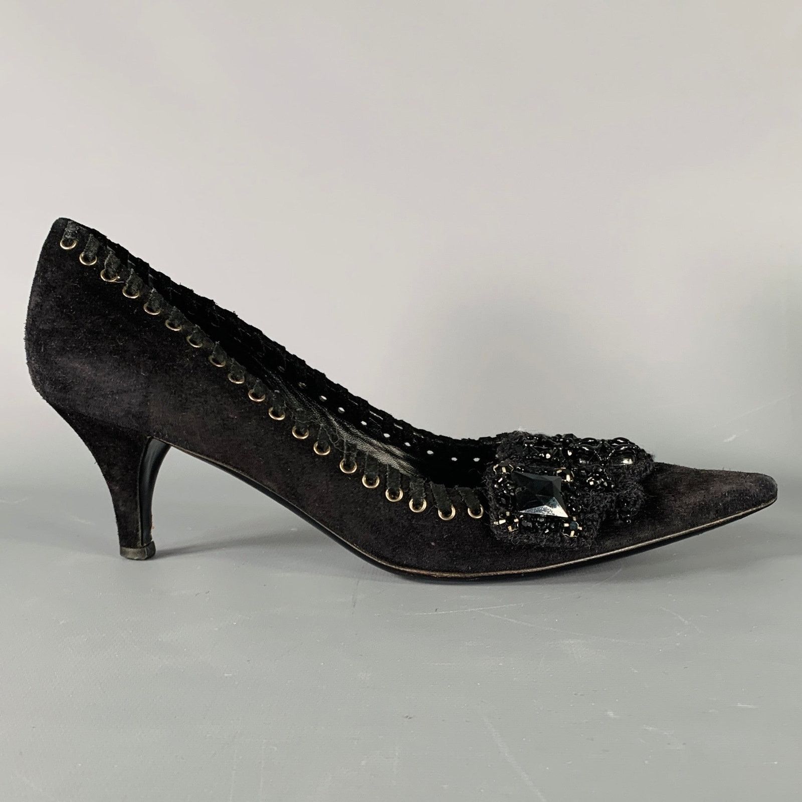 Prada PRADA Size 7.5 Black Suede Beaded Embellishment Heels Pumps Size US 7.5 / IT 37.5 - 2 Thumbnail