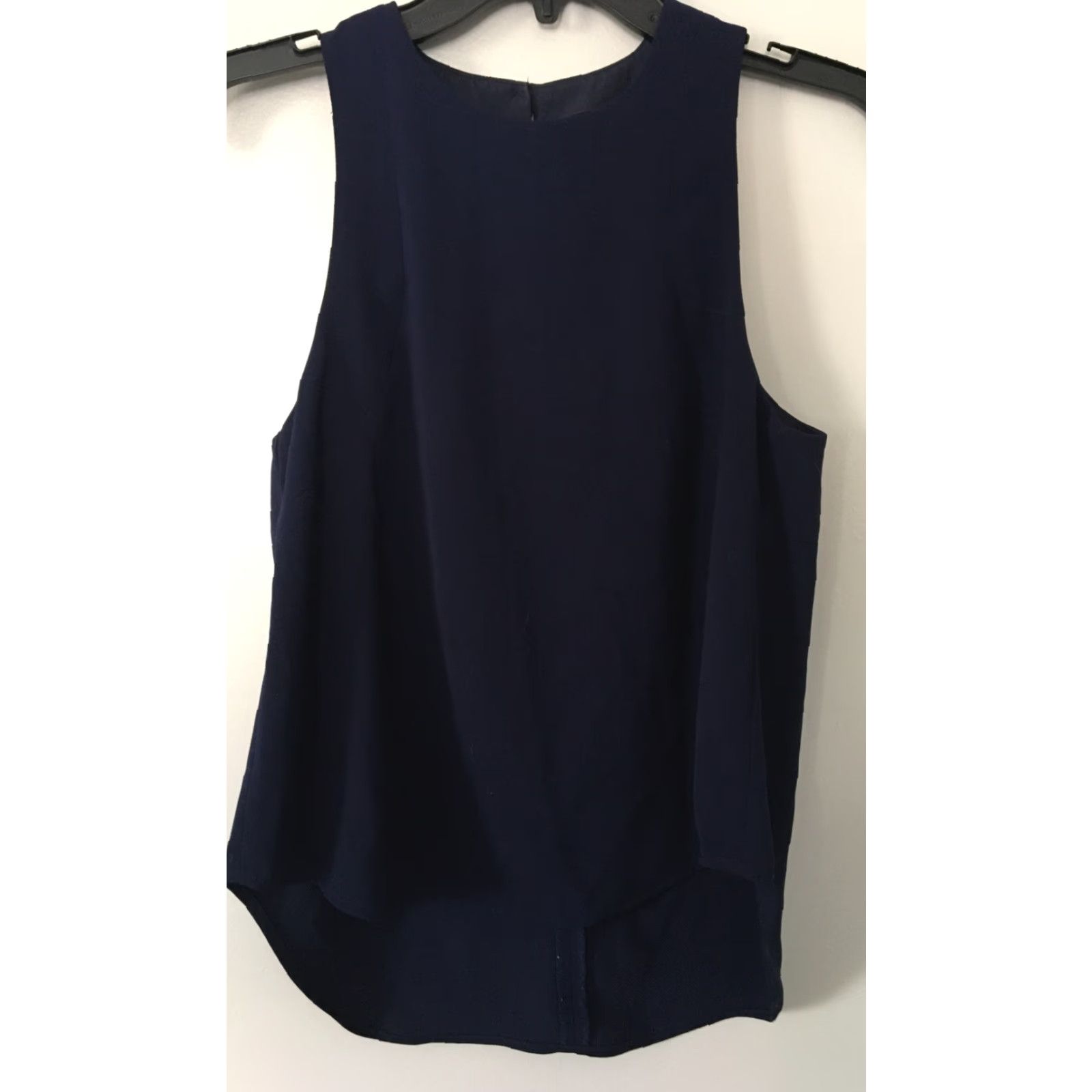 Vintage The Fifth Label Tank Womens XS Navy Blue Keyhole Back High Low Sleeveless Round Neck Button Back Size XS / US 0-2 / IT 36-38 - 2 Thumbnail