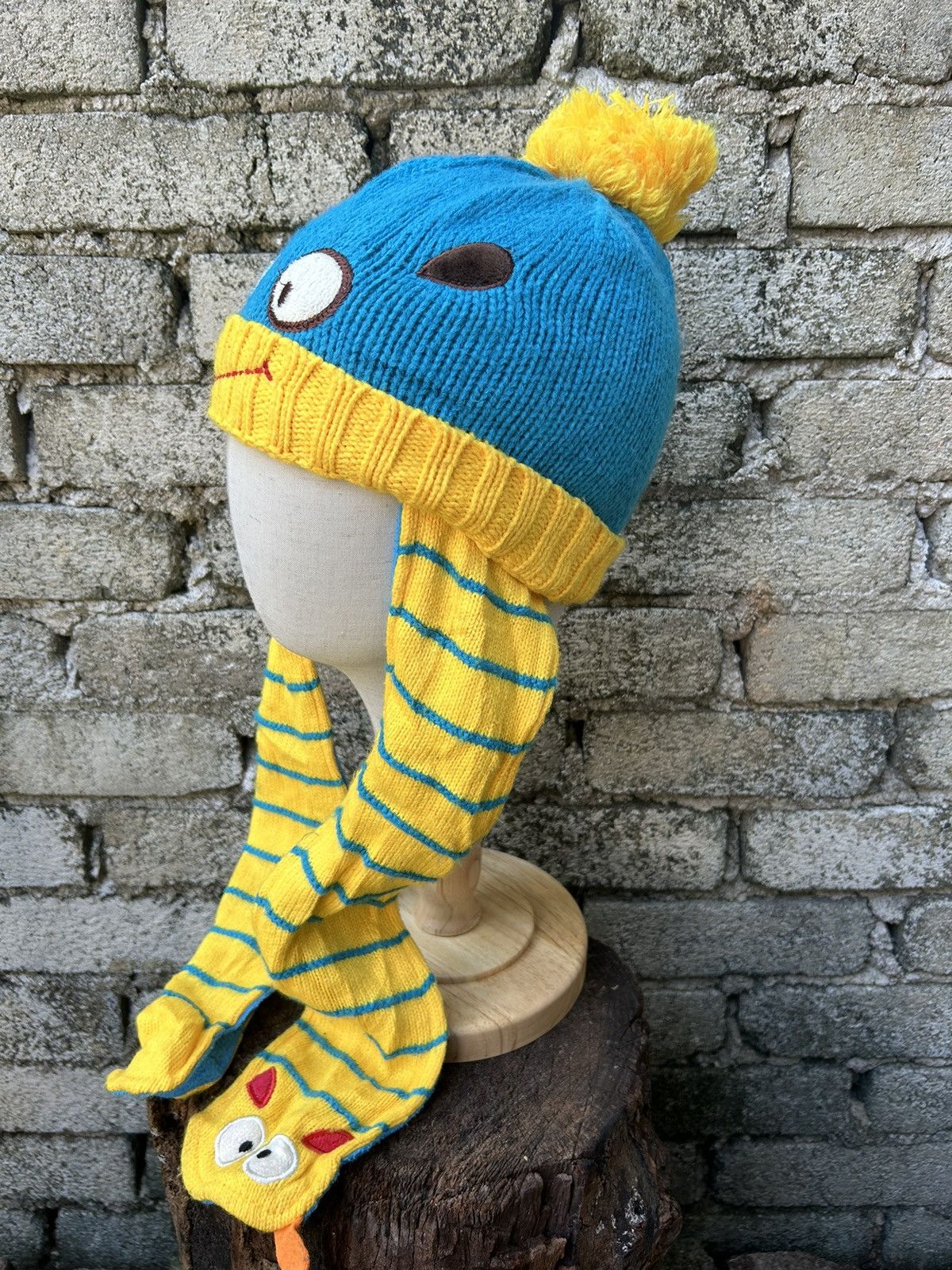 Anime × Disney Unknown Cartoon Character Beanie Hats Size ONE SIZE - 8 Thumbnail