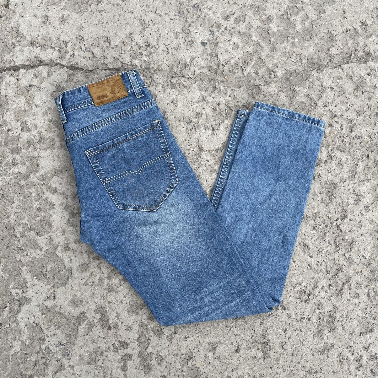 Diesel Vintage Diesel Jeans Size 31 Style USA Old Money 00s Y2K Size US 31 - 1 Thumbnail