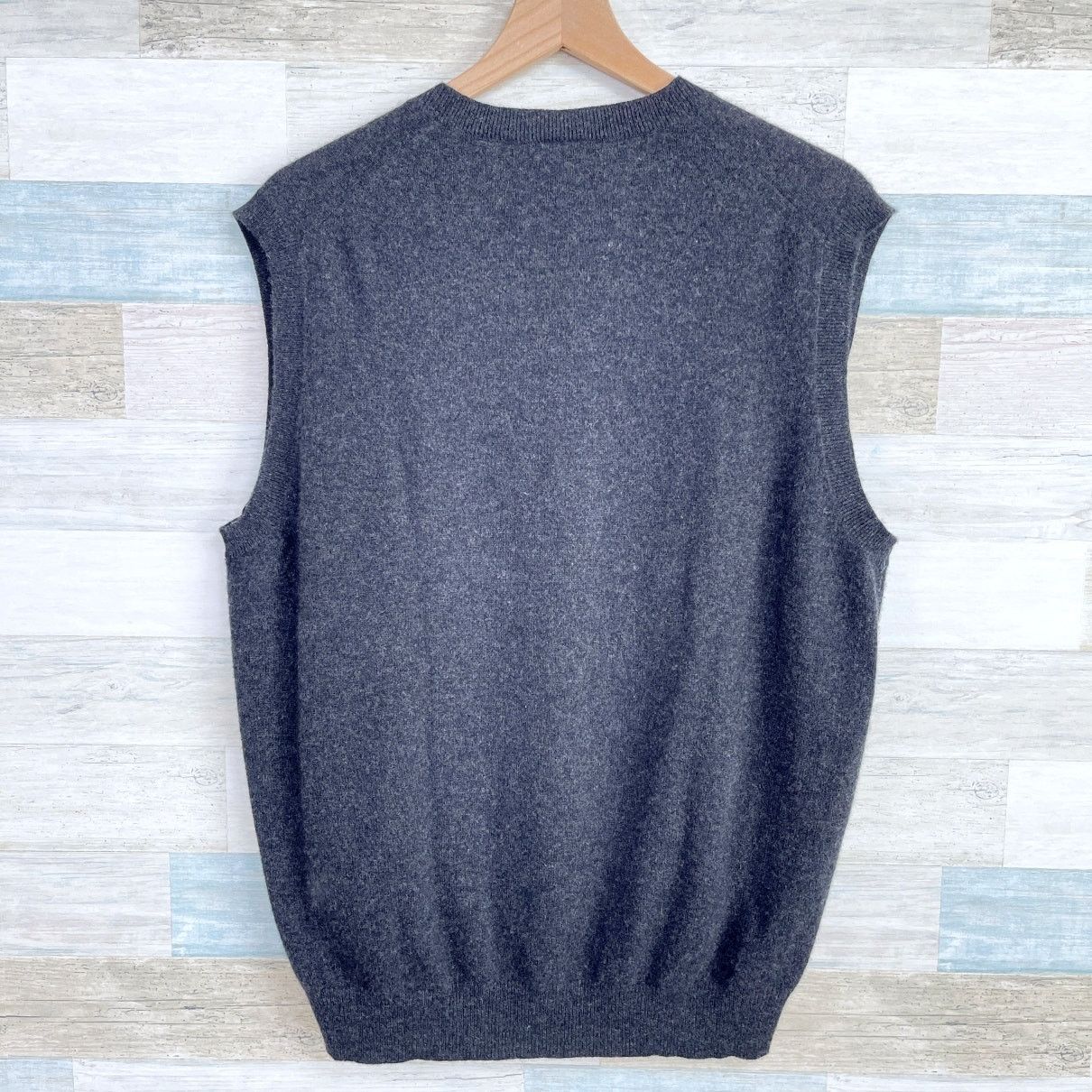 Jos. A. Bank Jos A Bank 100% Cashmere Sweater Vest Charcoal Mens XL Size US XL / EU 56 / 4 - 3 Thumbnail
