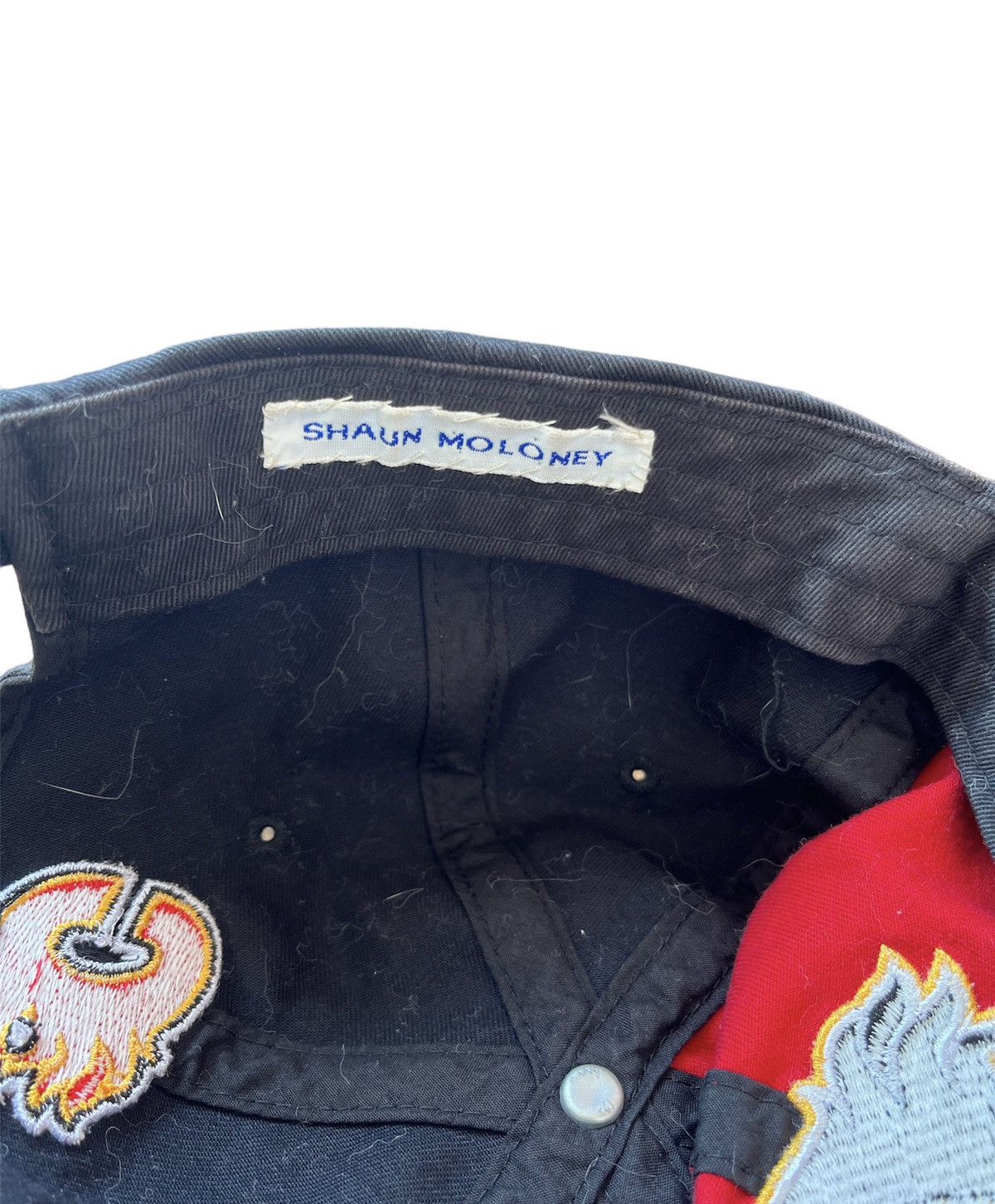 NHL × Vintage Calgary Flames NHL Cap Shaun Molóney Size ONE SIZE - 6 Thumbnail
