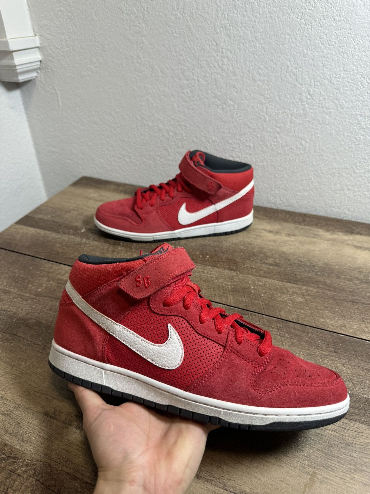 Nike Nike Dunk SB Mid Hyper Red White - Size 11 Sneakers Shoes Size US 11 / EU 44 - 1 Thumbnail