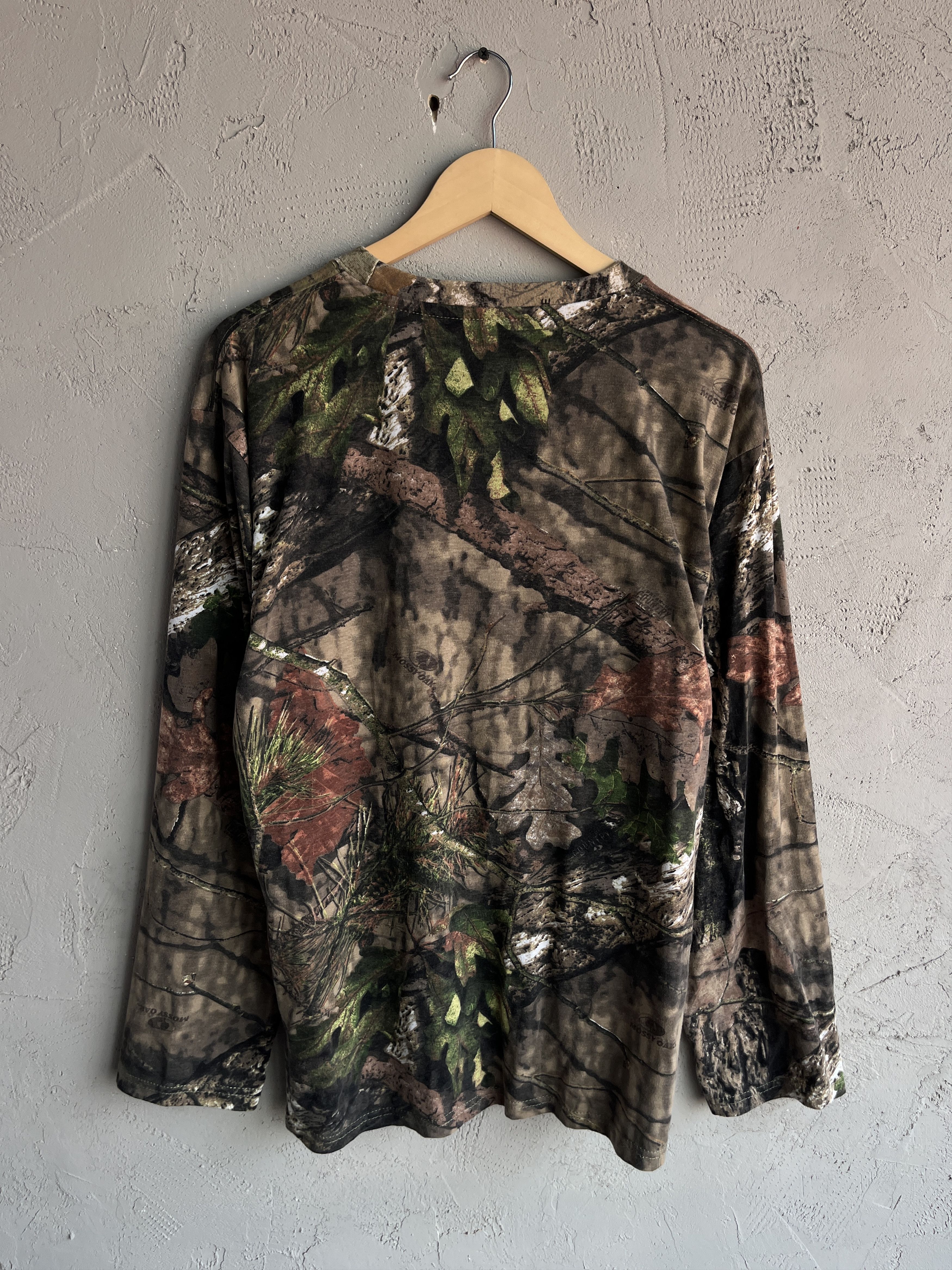 Mossy Oaks Crazy Vintage Y2K Real Tree Camo Long Sleeve T Shirt Unique Size US XL / EU 56 / 4 - 4 Thumbnail