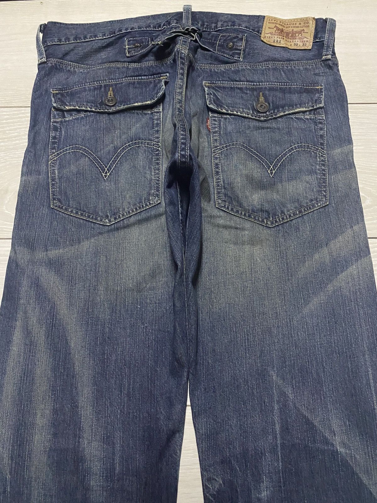 Levi's Levis 202 Vietnam Crazy Wash Distressed Buckle Back Jeans Size US 33 - 4 Thumbnail