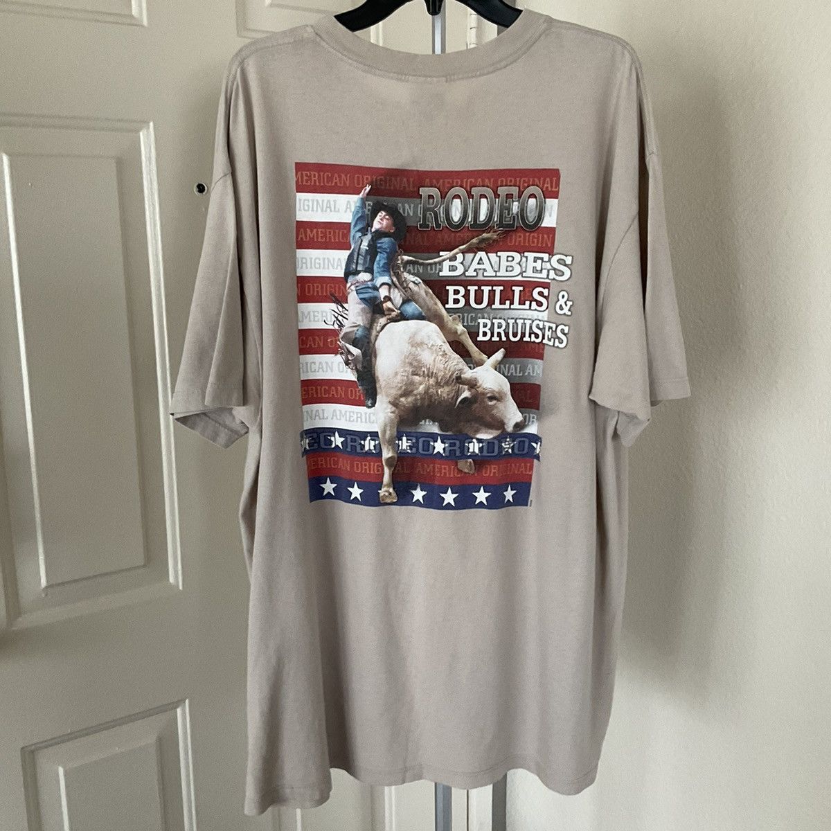 image of Made In USA x Vintage Wrangler 2000 3Bs Of Rodeo “Babes Bulls Bruises” T in Beige, Men's (Size 2XL)