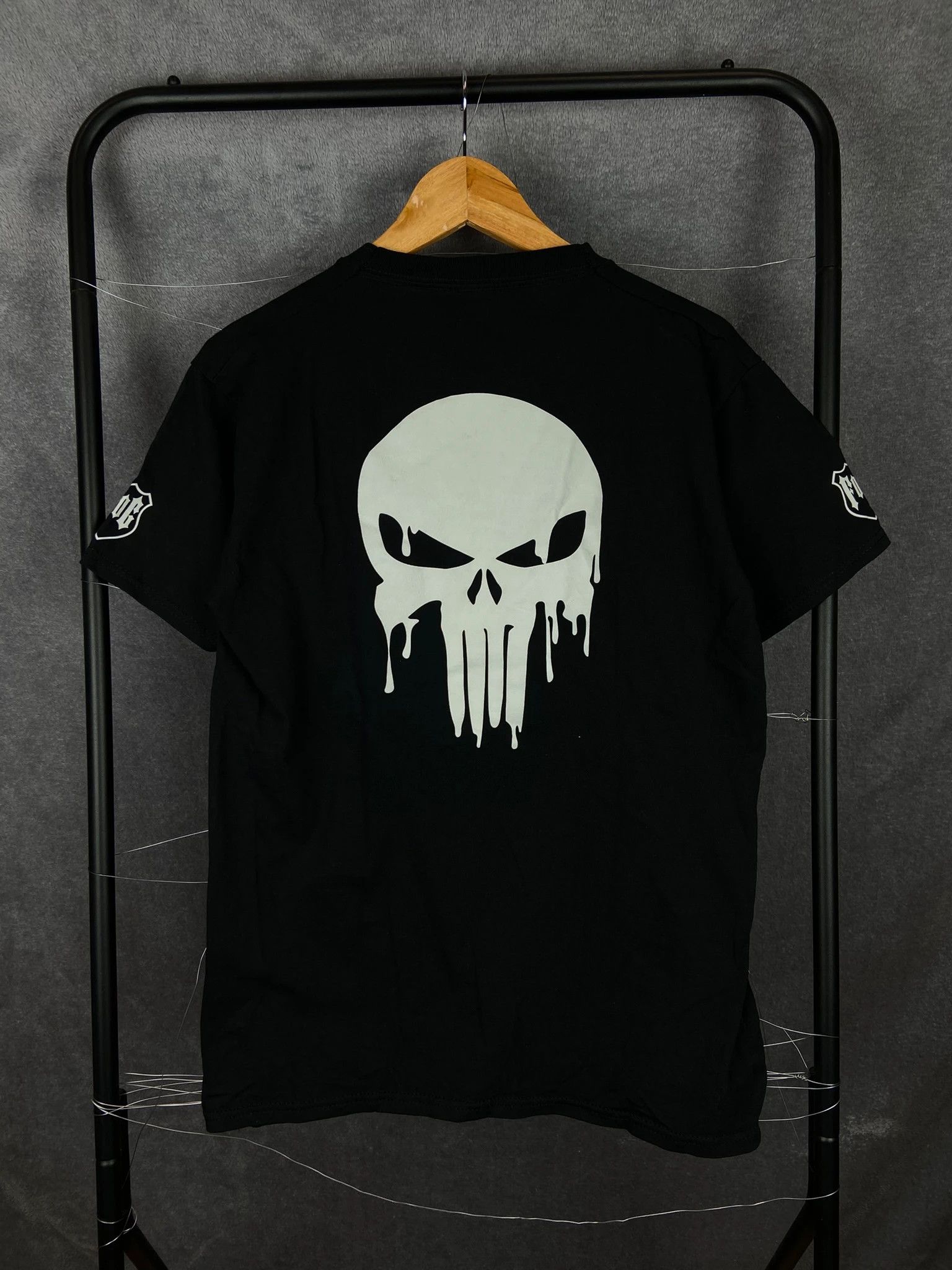 Vintage Ghost Black Skull Logo Tee M – Minimalist Gothic Streetwear Size US M / EU 48-50 / 2 - 5 Thumbnail