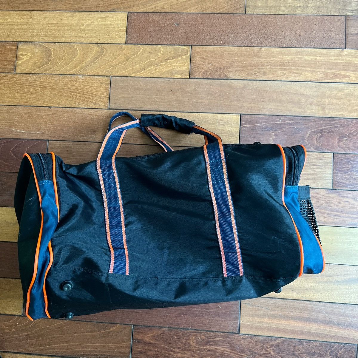 NFL × Vintage 90’s vintage Chicago bears duffle bag Size ONE SIZE - 3 Thumbnail