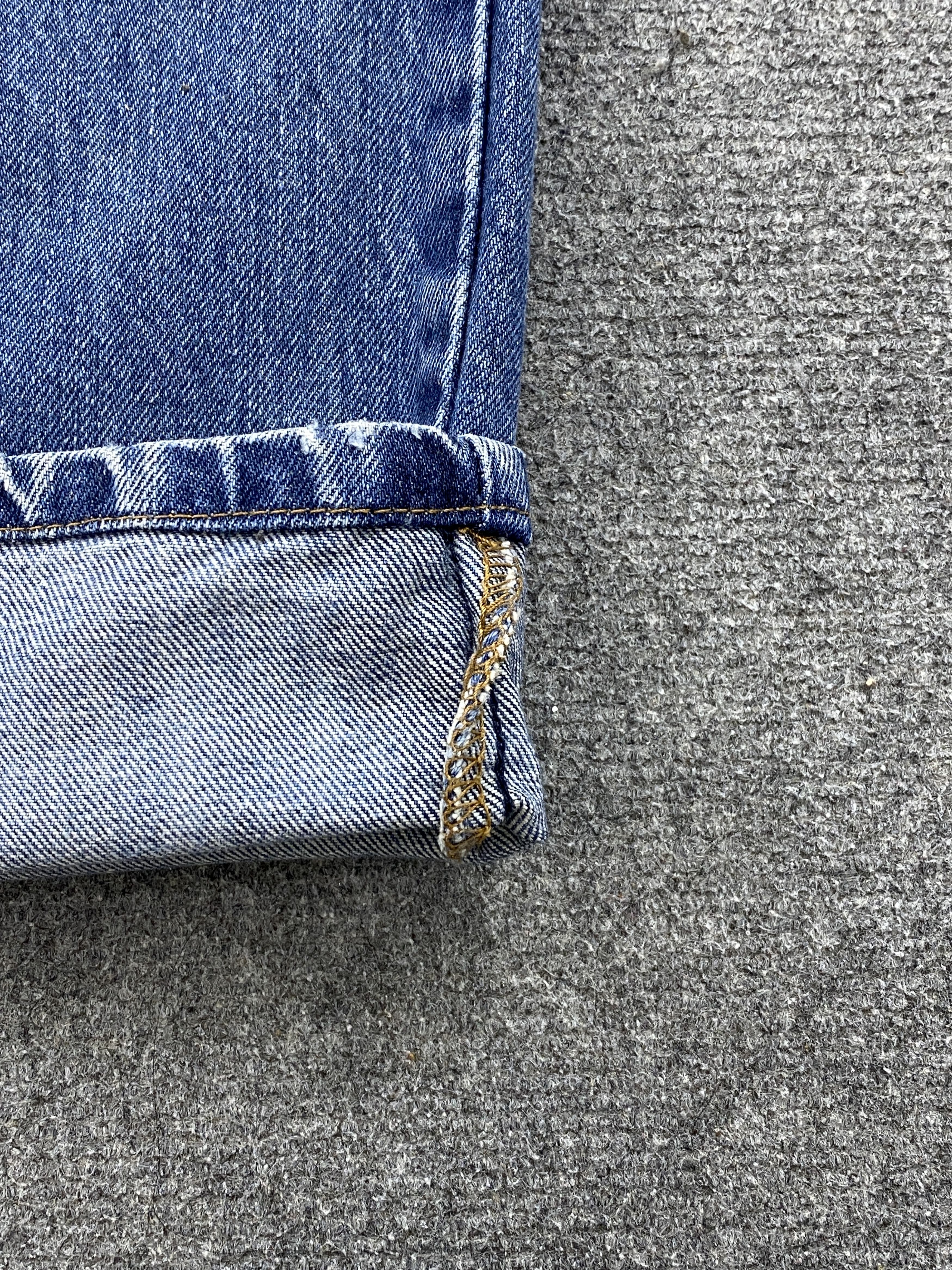 Levi's Faded Blue Vintage Levis 505 Jeans DP2313 Size US 39 - 12 Thumbnail