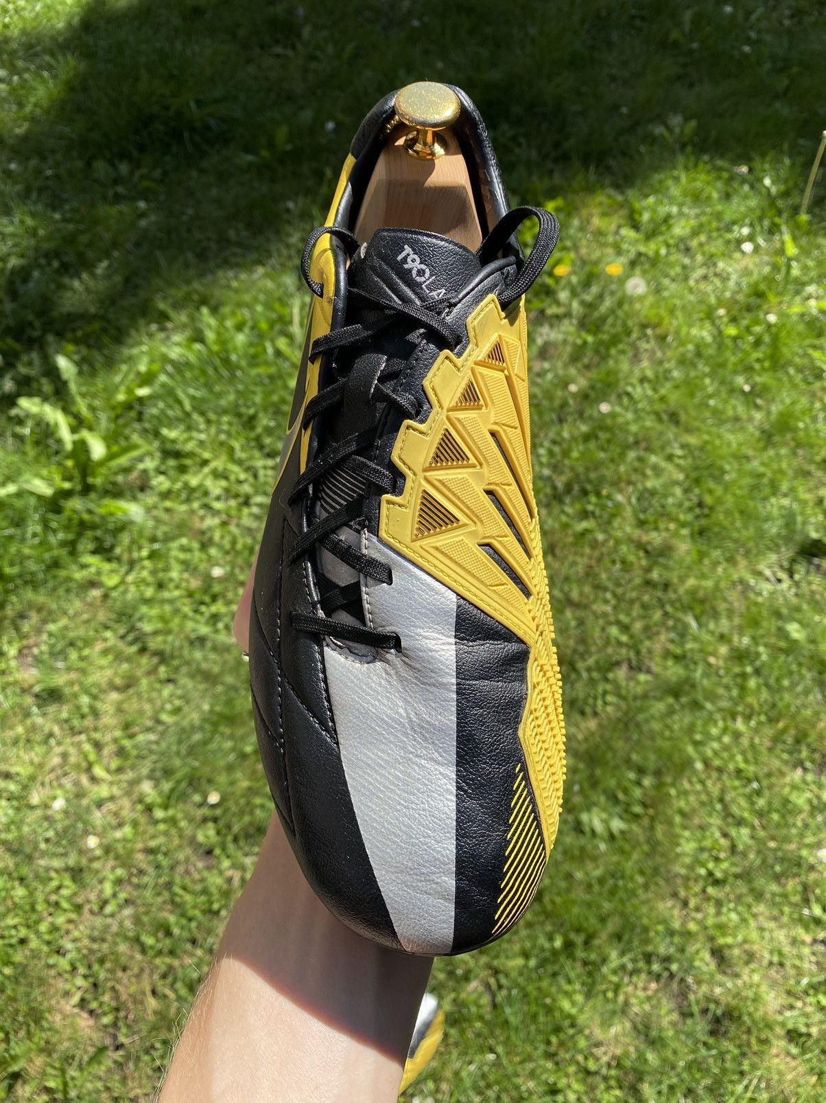 Nike × Vintage Nike Total 90 T90 Laser IV FG Pro men’s soccer cleats Size US 10 / EU 43 - 8 Thumbnail