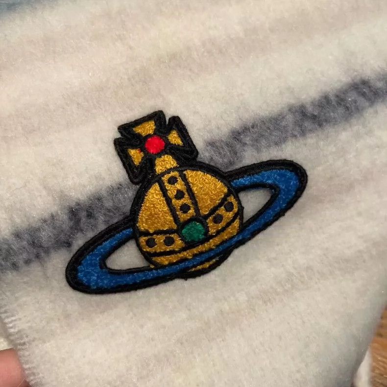 Vivienne Westwood Vivienne Westwood size 30*180cm Big Saturn Mohair Scarf Size ONE SIZE - 4 Thumbnail