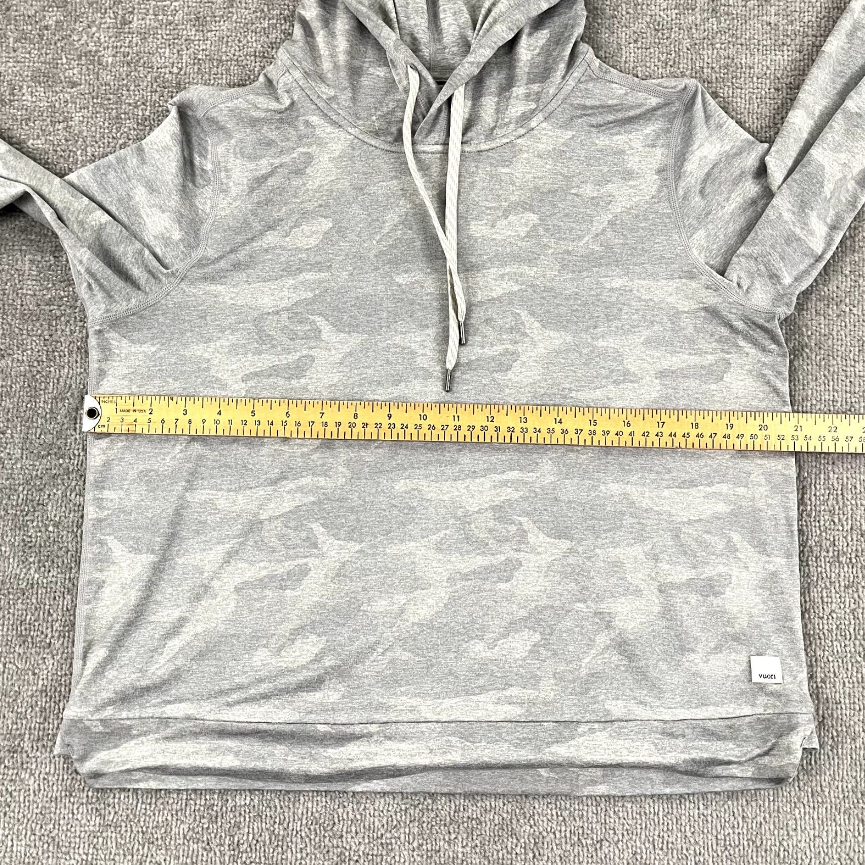 Vuori VUORI Hoodie Womens Medium Cropped Halo Essential Gray Camo Stretch Yoga Pullover Size M / US 6-8 / IT 42-44 - 5 Thumbnail