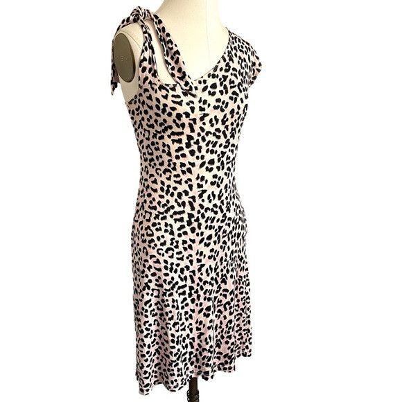 knit dress with flowers Wholesale MOQ6 Crochet Flower Halter Neck Knit Dress