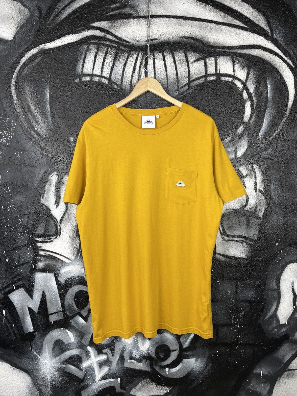 Penfield Penfield Yellov Pocket T-Shirt Men’s Size L Size US L / EU 52-54 / 3 - 2 Thumbnail