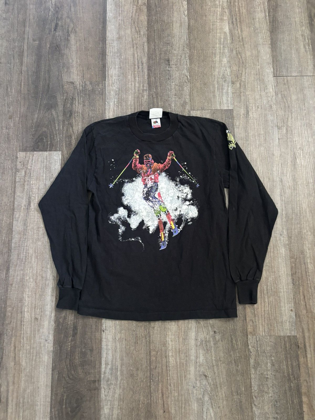Fruit Of The Loom Vintage Single Stitch Skiing Neon Long Sleeve Tee Size US L / EU 52-54 / 3 - 1 Thumbnail