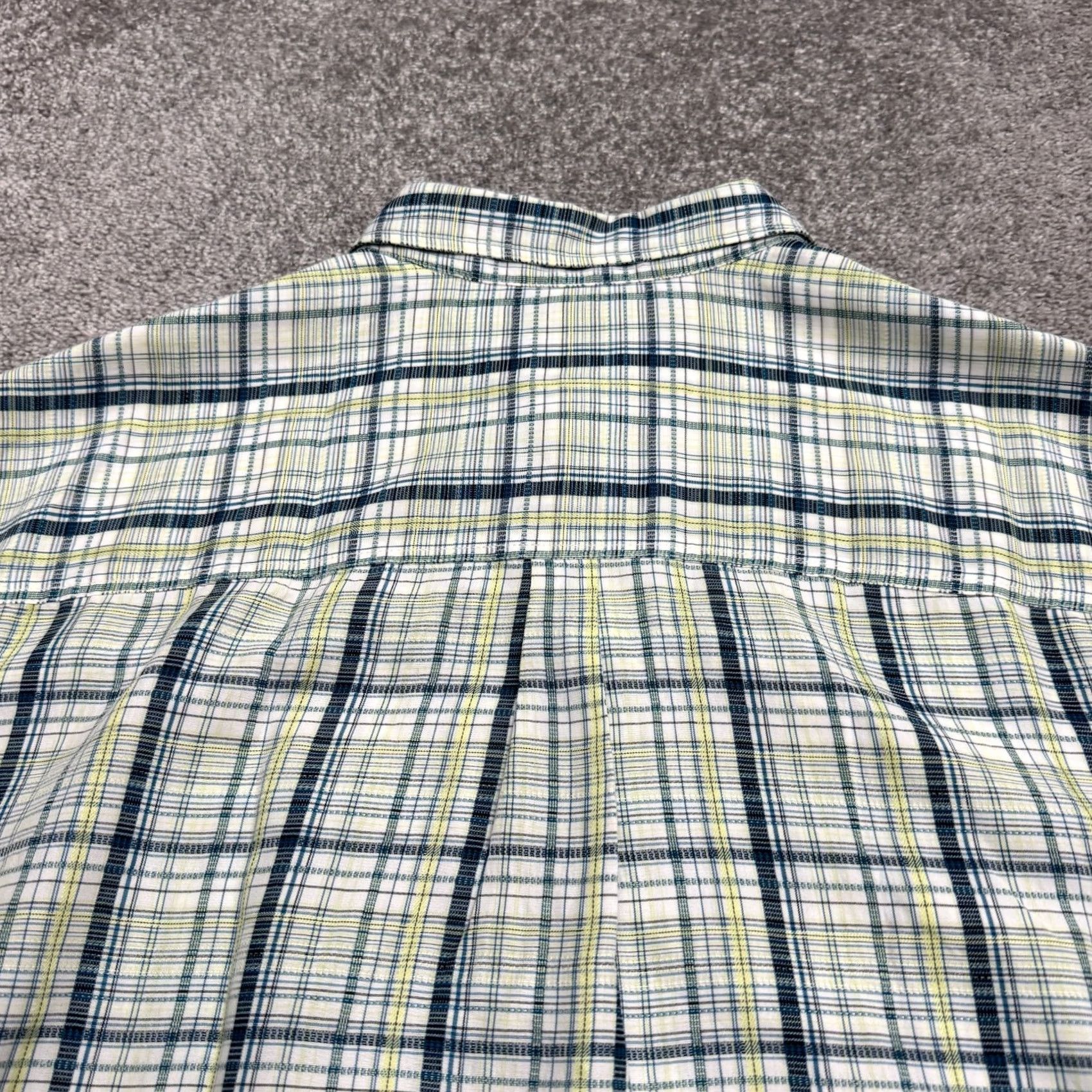 Royal Robbins Royal Robbins Button-Down Shirt Mens Large Green Blue Plaid Short Sleeve Casual Size US L / EU 52-54 / 3 - 3 Thumbnail