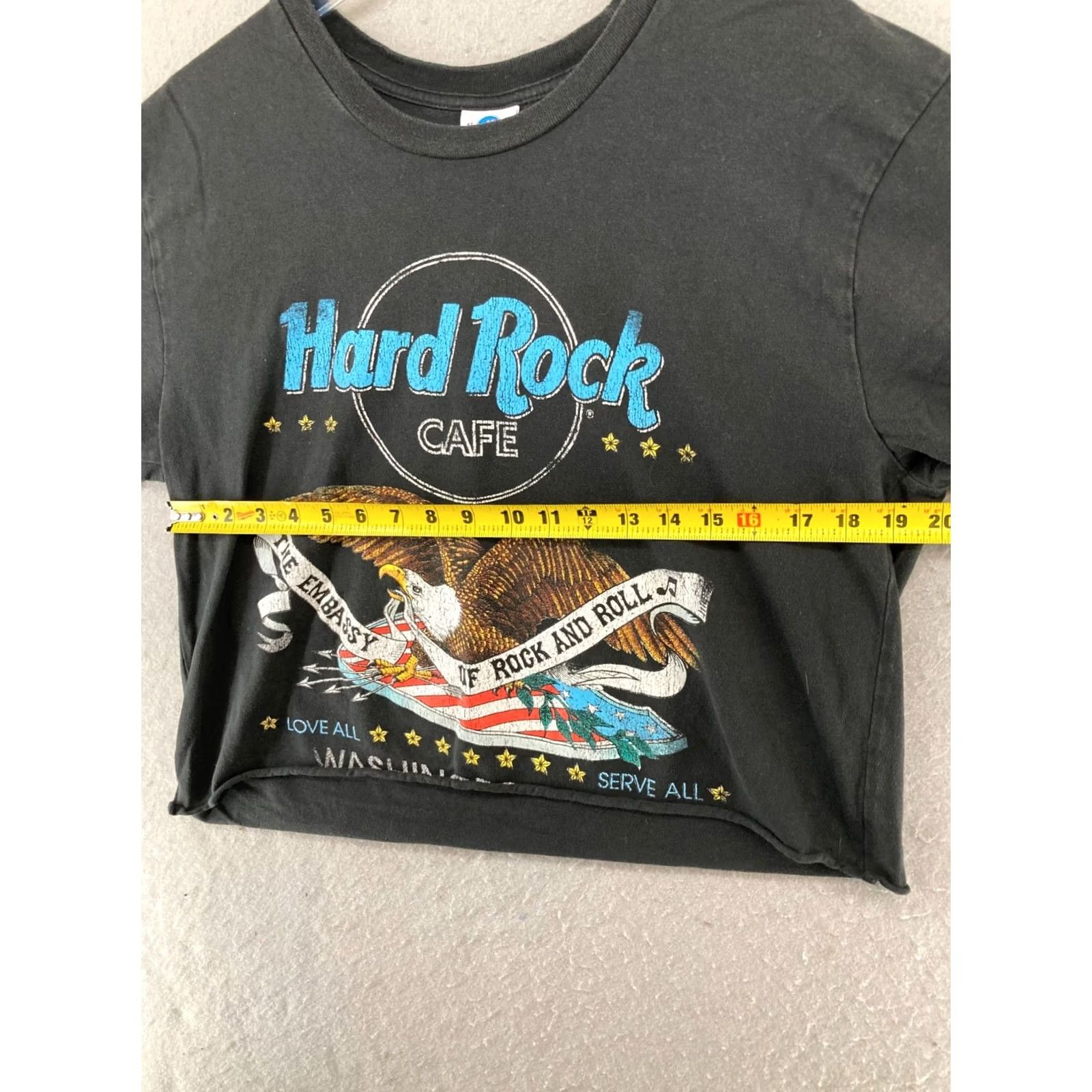 Hard Rock Cafe Hard Rock Cafe Womens Cropped TShirt L Black Graphic Print 90s Vintage N/A Size L / US 10 / IT 46 - 3 Thumbnail