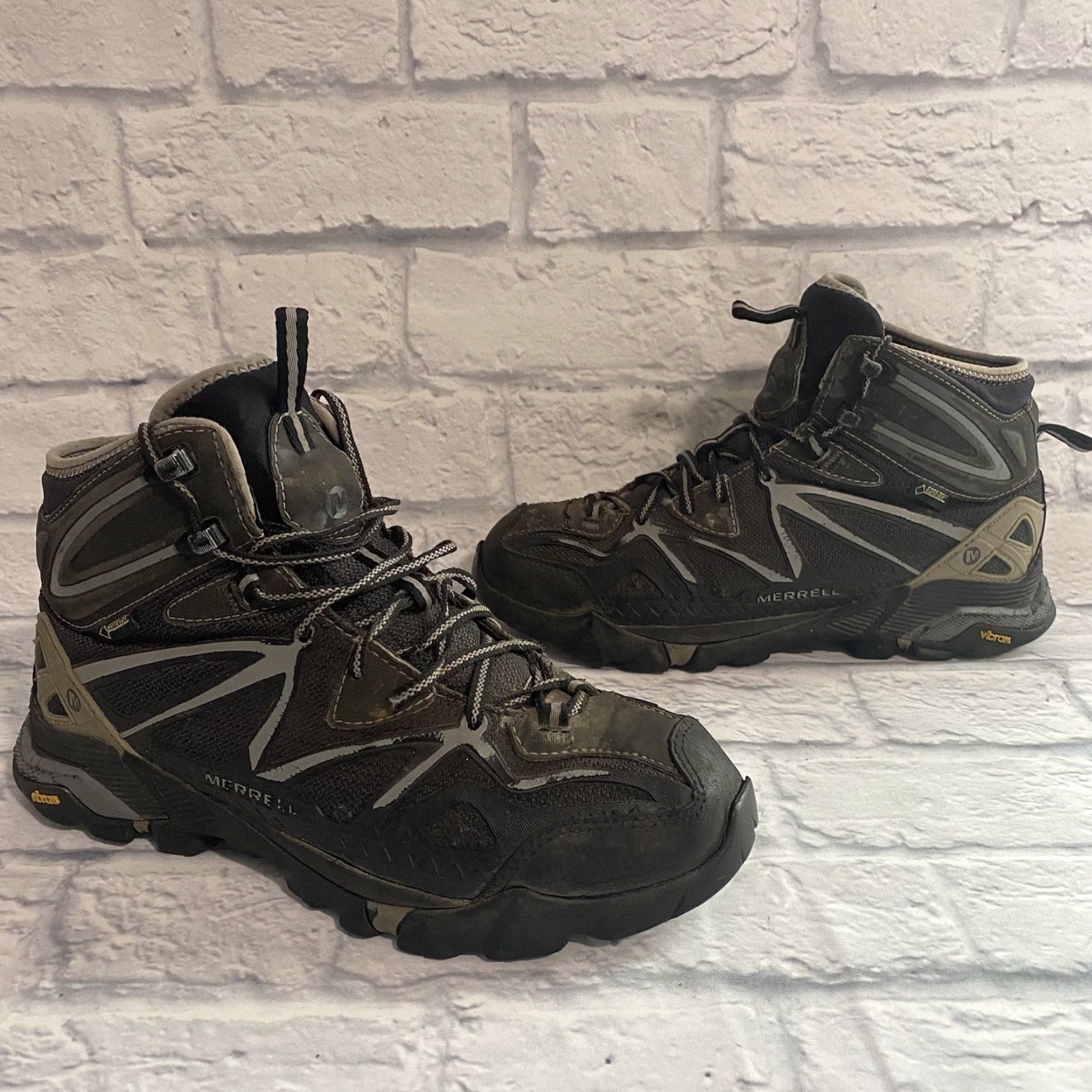 Merrell Merrell J65021 Tahr Mid Waterproof Black/Wild Dove Mens Size 8 Hiking Boots Size US 8 / EU 41 - 2 Thumbnail