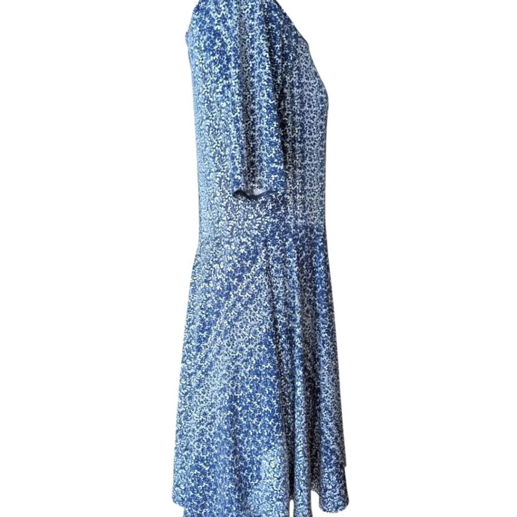 BCBGeneration BCBGeneration Blue White Floral Square Neck Fit Flare Dress L Knee Length Women’s Casual Party/Cocktail Size L / US 10 / IT 46 - 5 Thumbnail