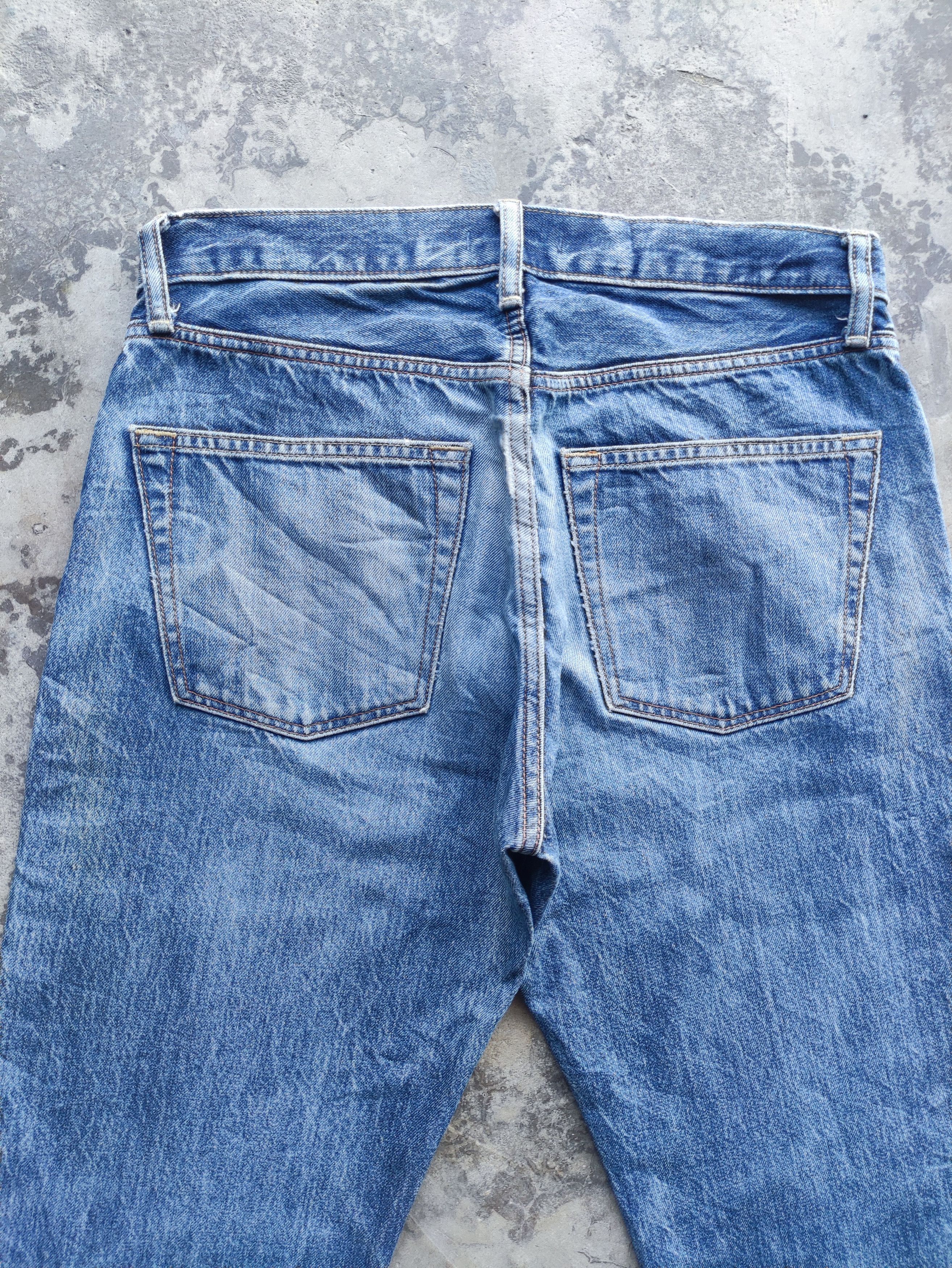 Japanese Brand Vintage Japanese Brand Distressed Faded Denim Pants Size US 33 - 8 Thumbnail