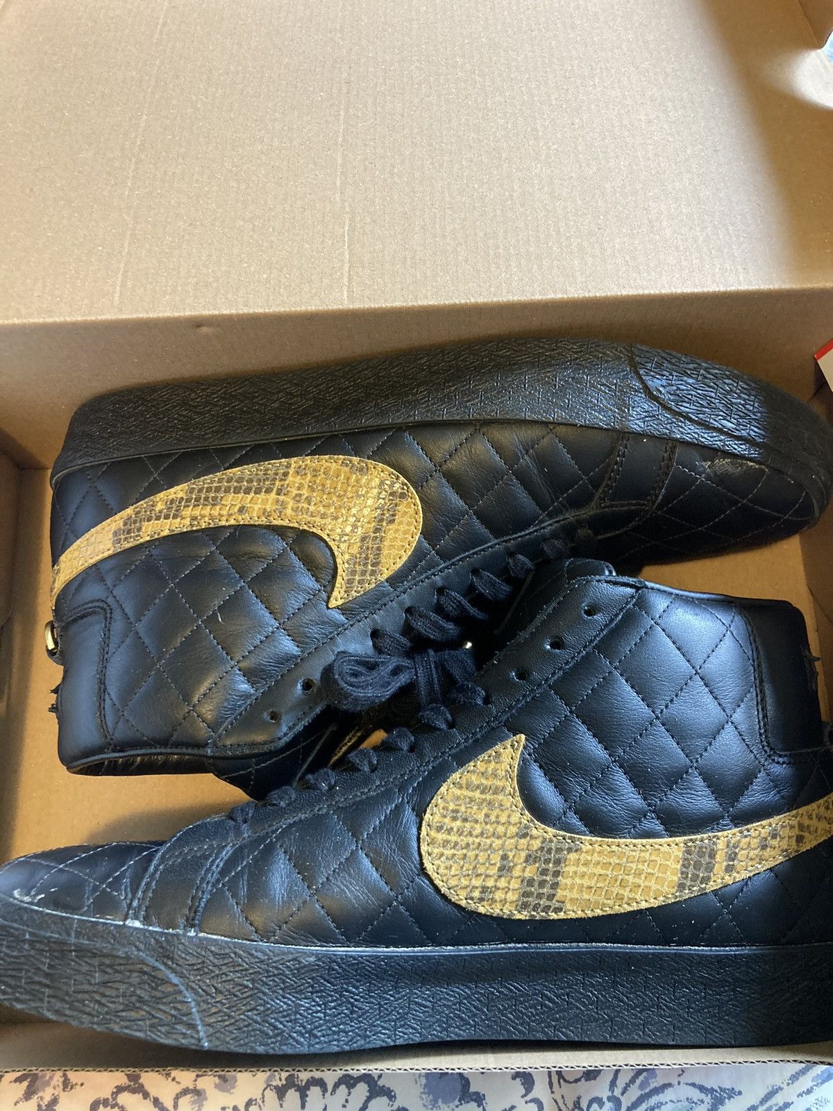 Nike × Supreme Supreme x Nike SB Zoom Blazer Mid QS Men’s size 11 Size US 11 / EU 44 - 1 Thumbnail