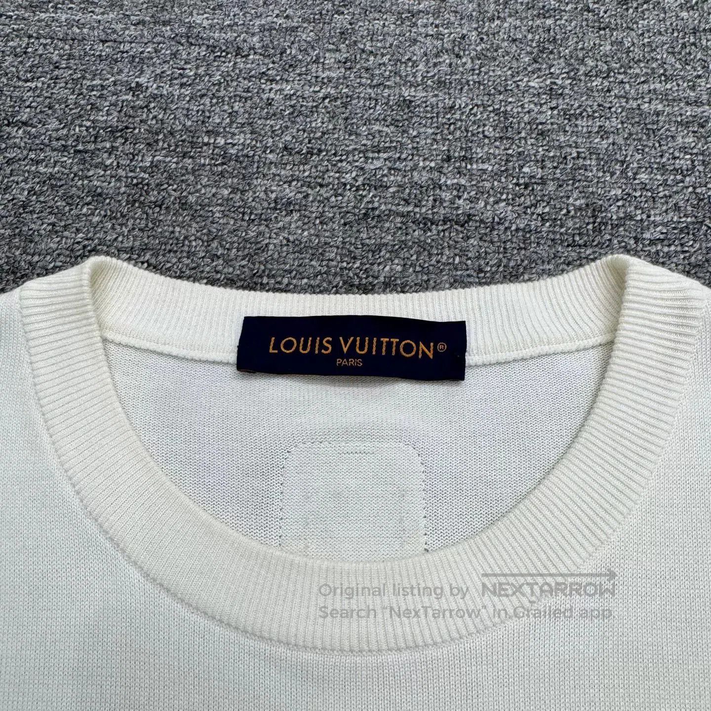 Louis Vuitton Louis Vuitton LV Leather Label Knit T-Shirt. Size US L / EU 52-54 / 3 - 3 Thumbnail