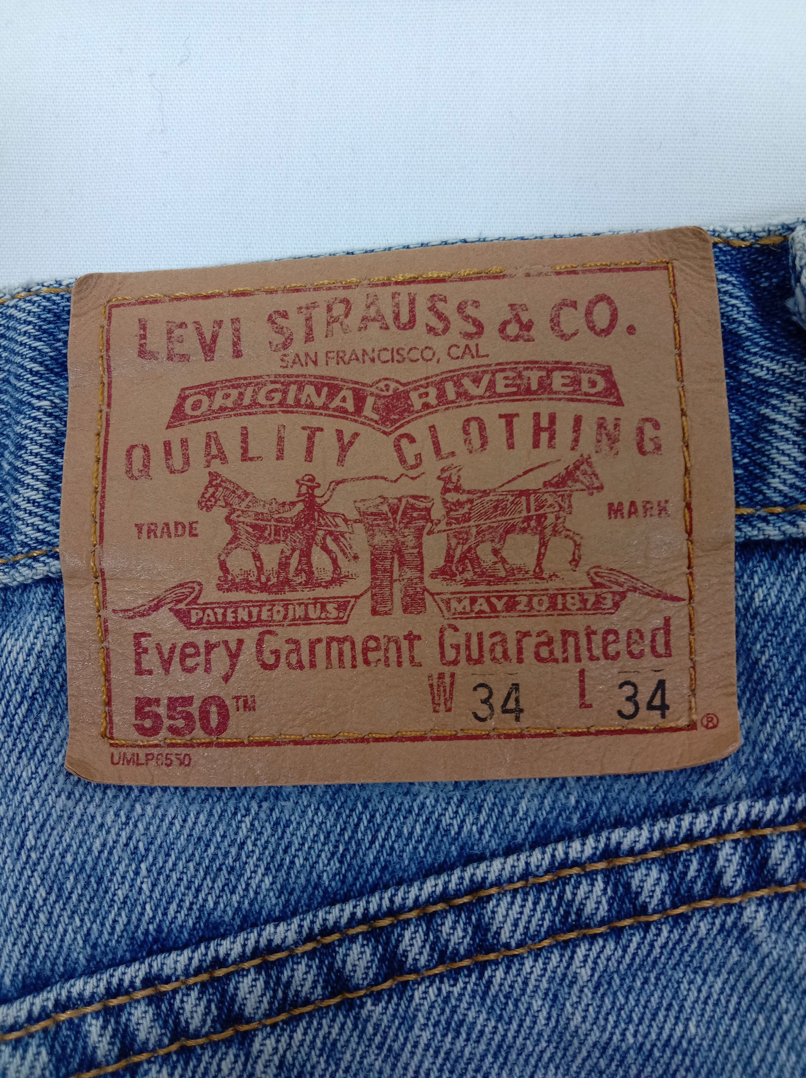 Levi's Vintage 90s Levi's 550 Jeans Blue Wash Denim Size US 34 / EU 50 - 14 Thumbnail