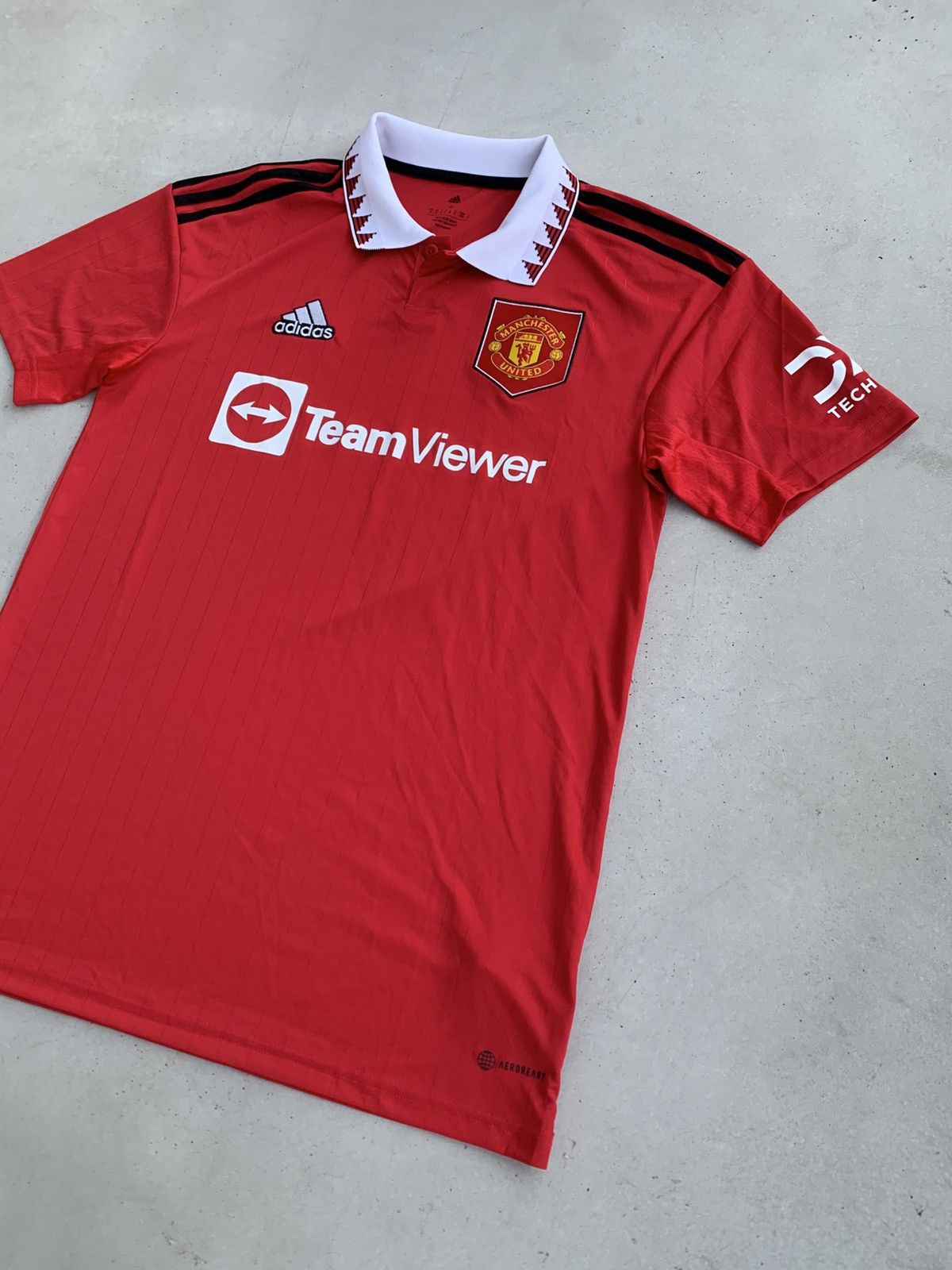 Adidas Adidas Manchester United Jersey Vintage Football Tee Y2k Size US M / EU 48-50 / 2 - 2 Thumbnail