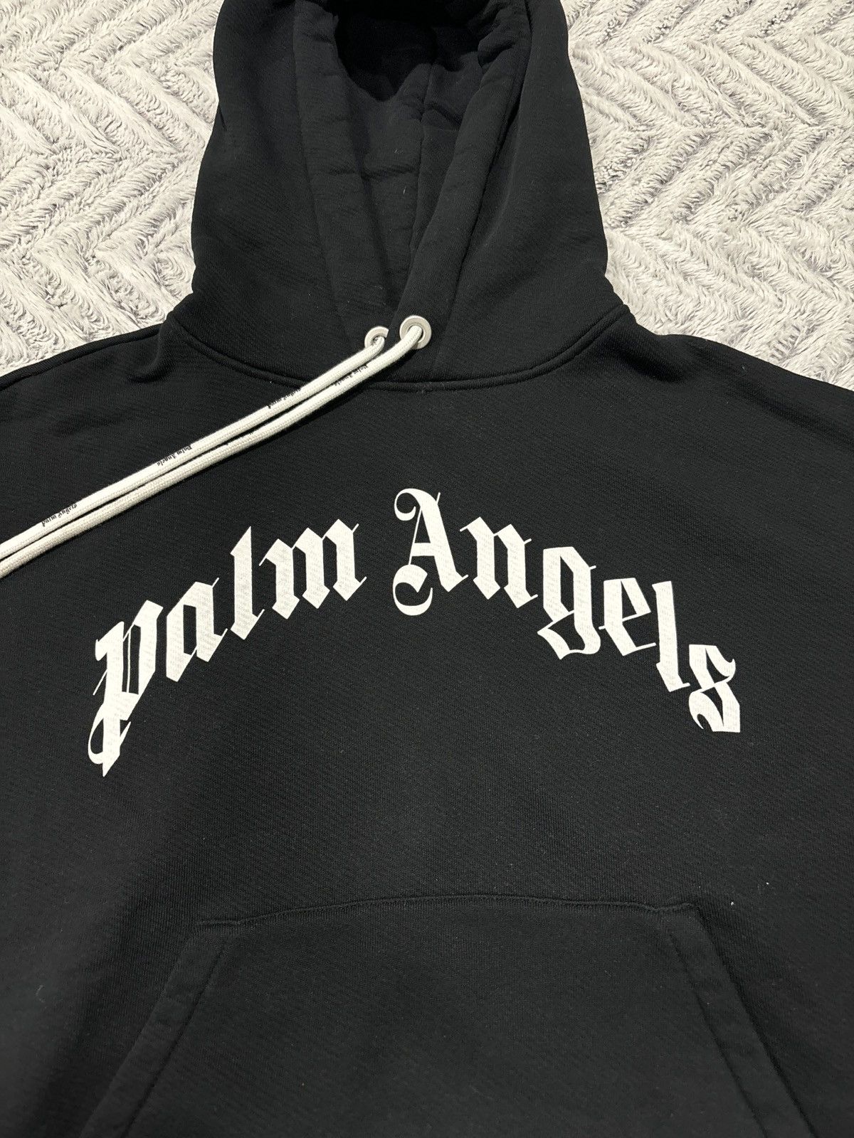 Palm Angels Palm Angels men's black Curved Logo Hoodie- black Size US L / EU 52-54 / 3 - 7 Thumbnail