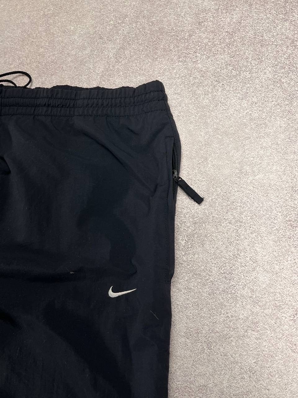 Nike × Vintage Vintage Nike Swoosh Baggy Nylon Trackpants M Size US 32 / EU 48 - 6 Thumbnail
