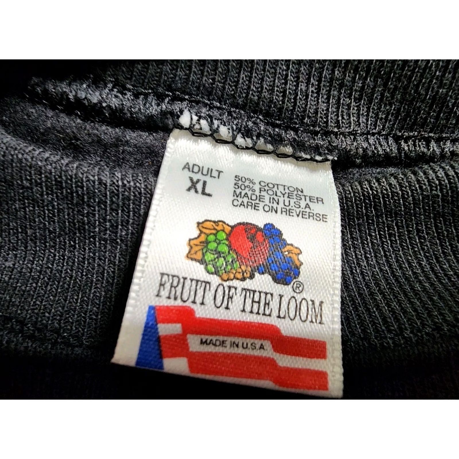 Fruit Of The Loom VINTAGE Fruit of the Loom Sweatshirt Mens XL Sun Studio Elvis Johnny Cash Music Double Sided Graphic Print Pullover Black Cotton Blend Size US XL / EU 56 / 4 - 6 Thumbnail