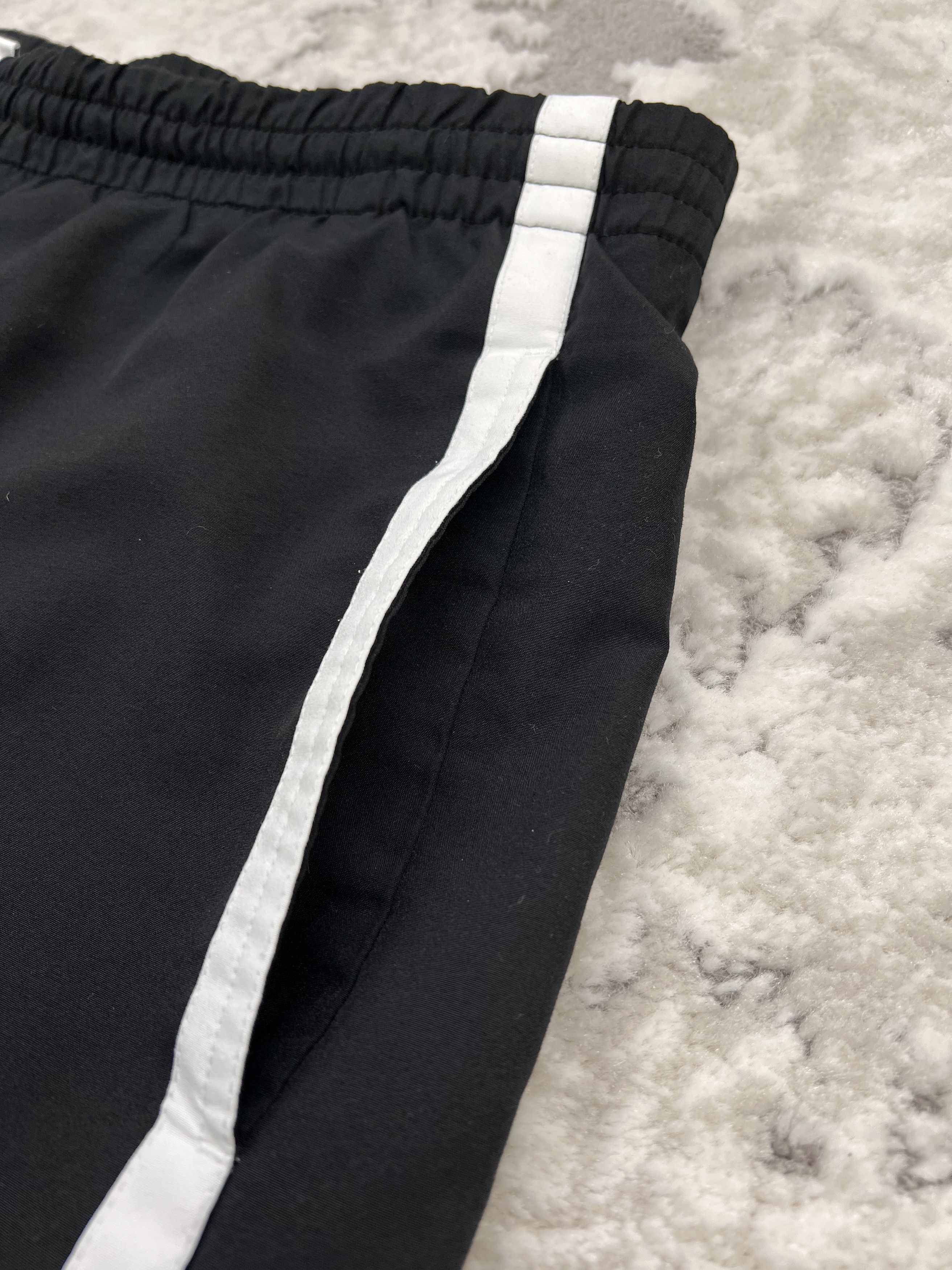 Adidas × Vintage Vintage Adidas 3-Stripes Swim Shorts Y2K XL Size US 36 / EU 52 - 5 Thumbnail