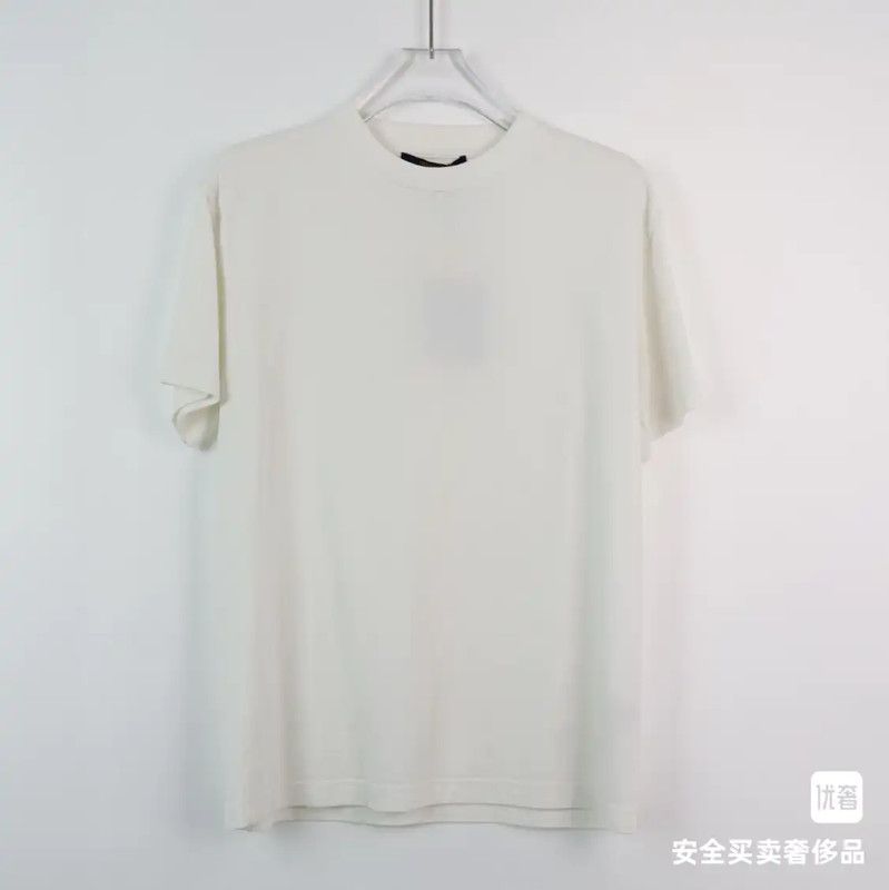 Louis Vuitton Louis Vuitton White Women's T-Shirt 0089 Size S / US 4 / IT 40 - 1 Thumbnail