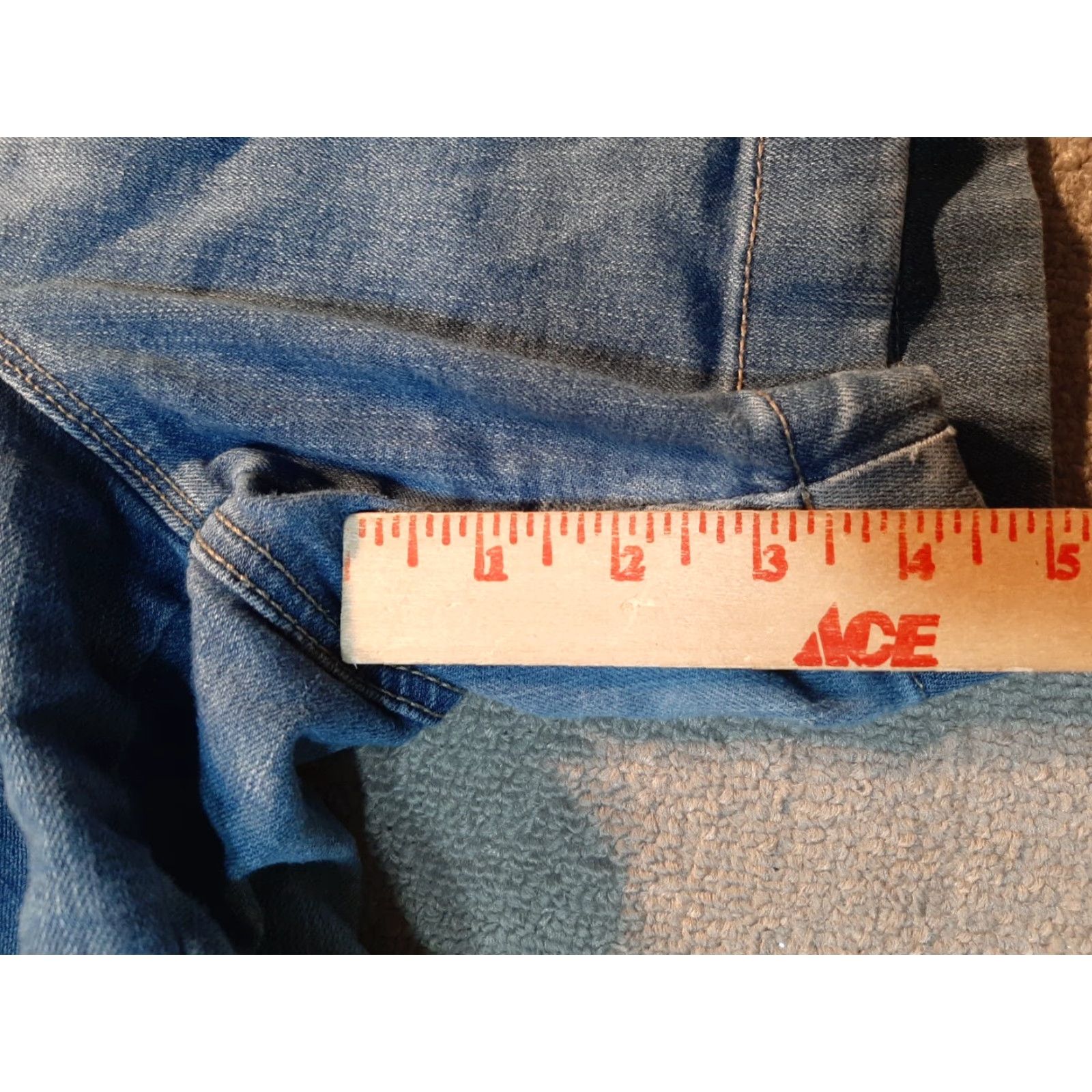 Gloria Vanderbilt Gloria Vanderbilt Jeans Women 38x27 Beige Straight Size 38x27 Beige Womens Jeans Size 26" / US 2 / IT 38 - 3 Thumbnail